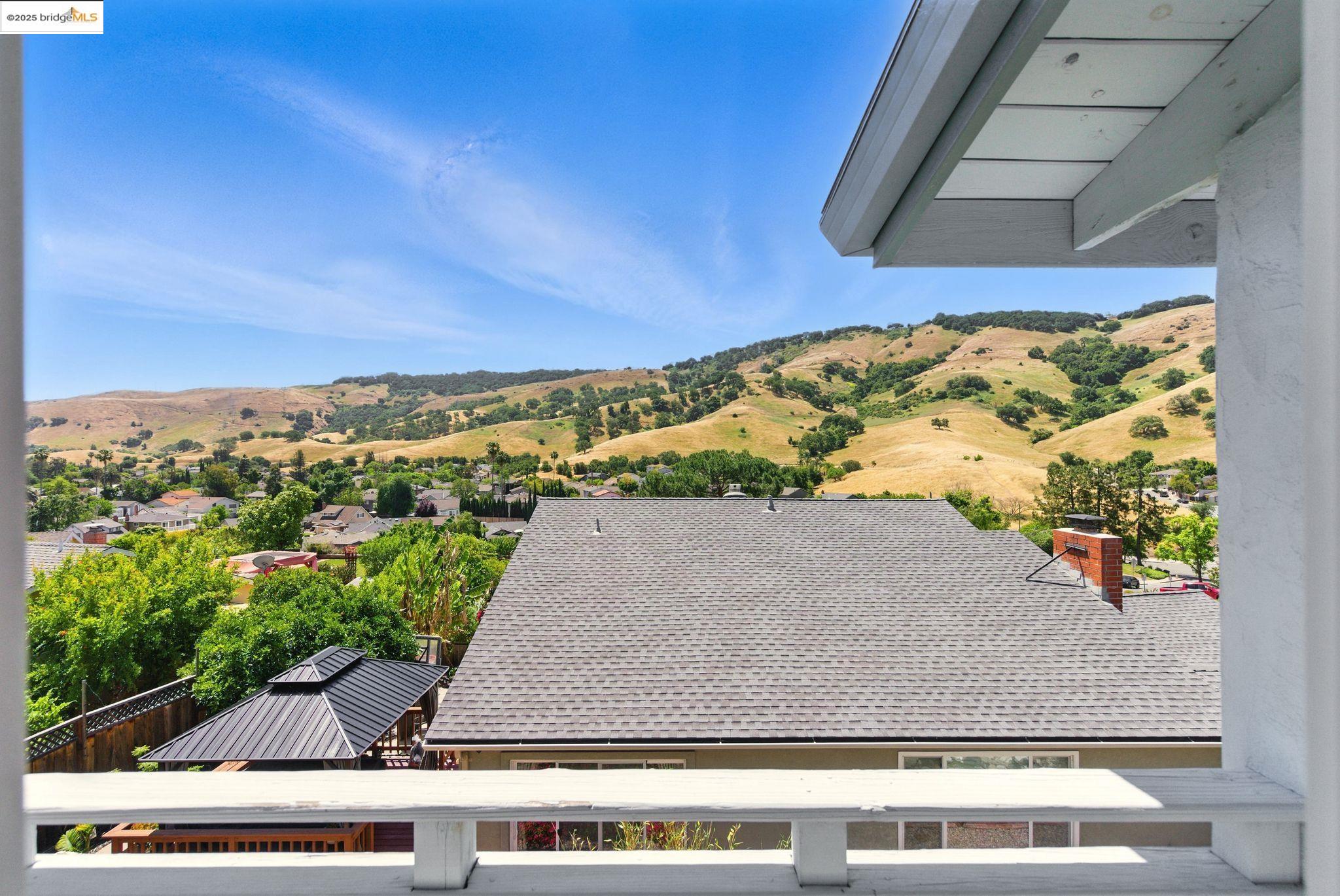 Detail Gallery Image 19 of 36 For 6223 Valroy Dr, San Jose,  CA 95123 - 5 Beds | 3 Baths