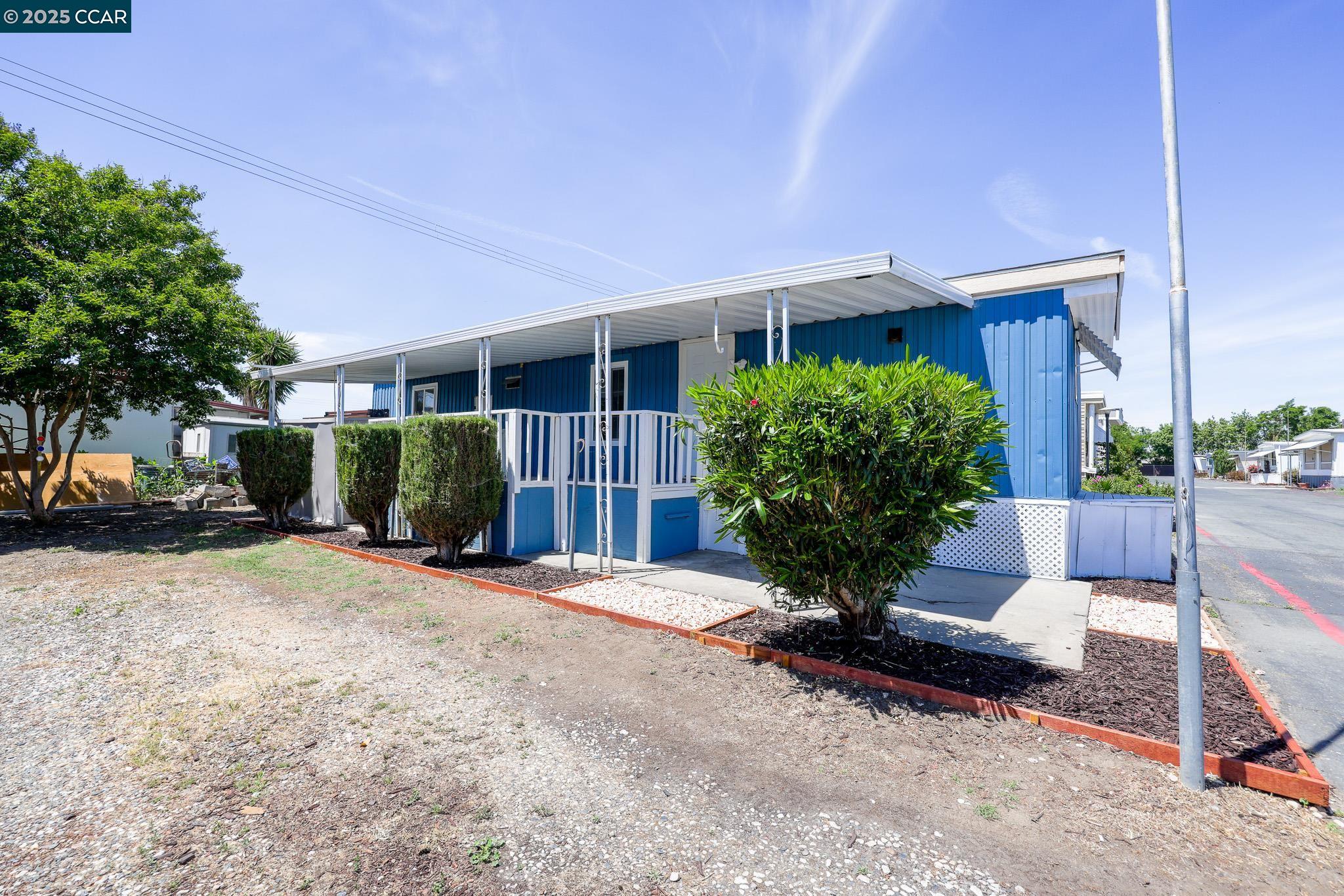 Detail Gallery Image 2 of 19 For 4400 Gateway Road Spc. 54 #54,  Bethel Island,  CA 94511 - 1 Beds | 1 Baths