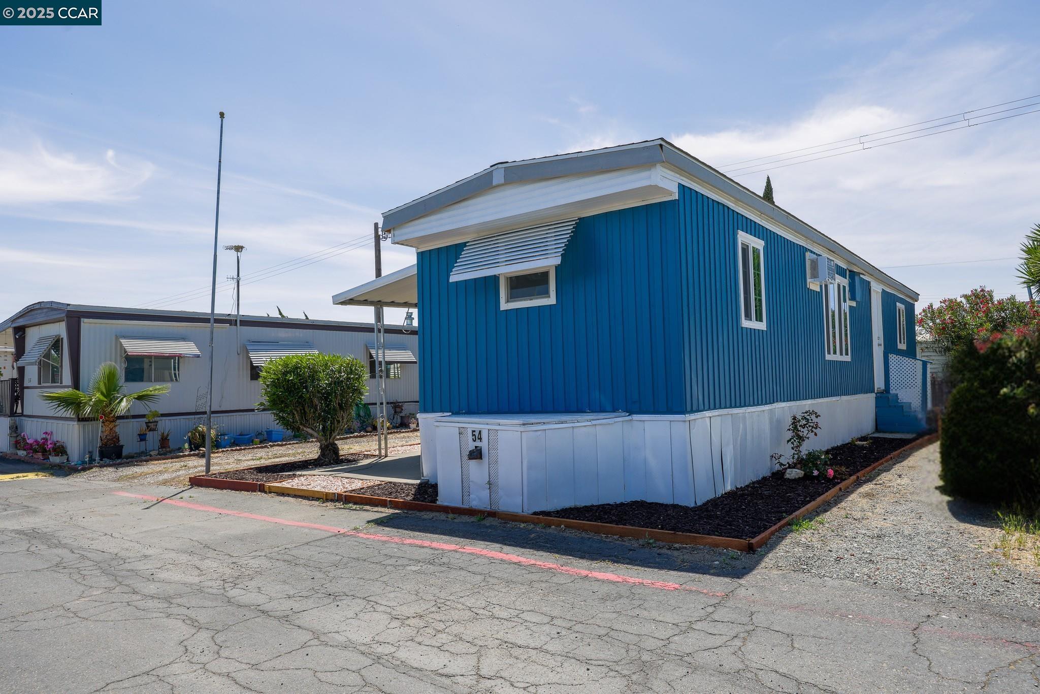 Detail Gallery Image 3 of 19 For 4400 Gateway Road Spc. 54 #54,  Bethel Island,  CA 94511 - 1 Beds | 1 Baths
