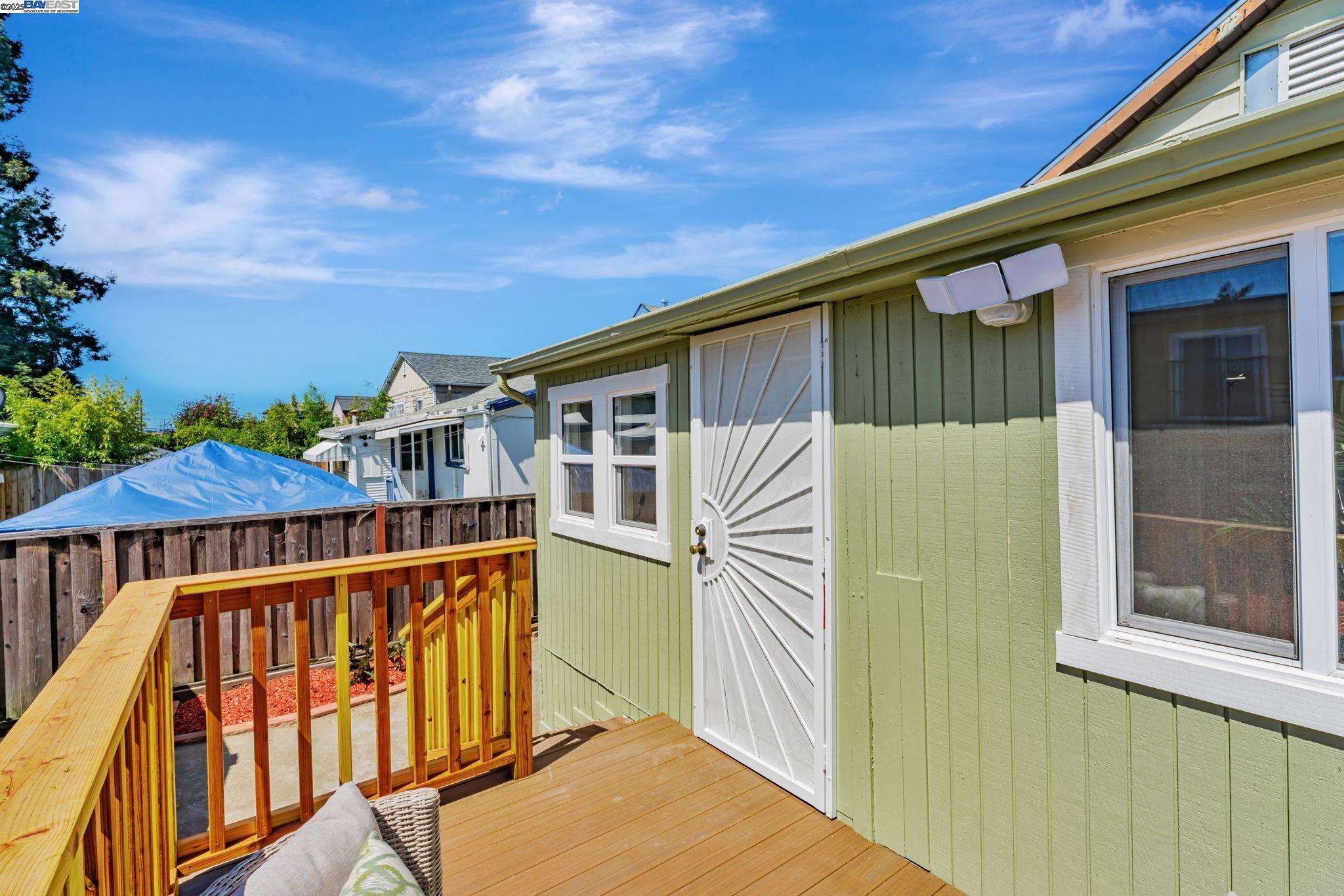 Detail Gallery Image 31 of 38 For 2720 Short St, Oakland,  CA 94619 - 2 Beds | 1 Baths