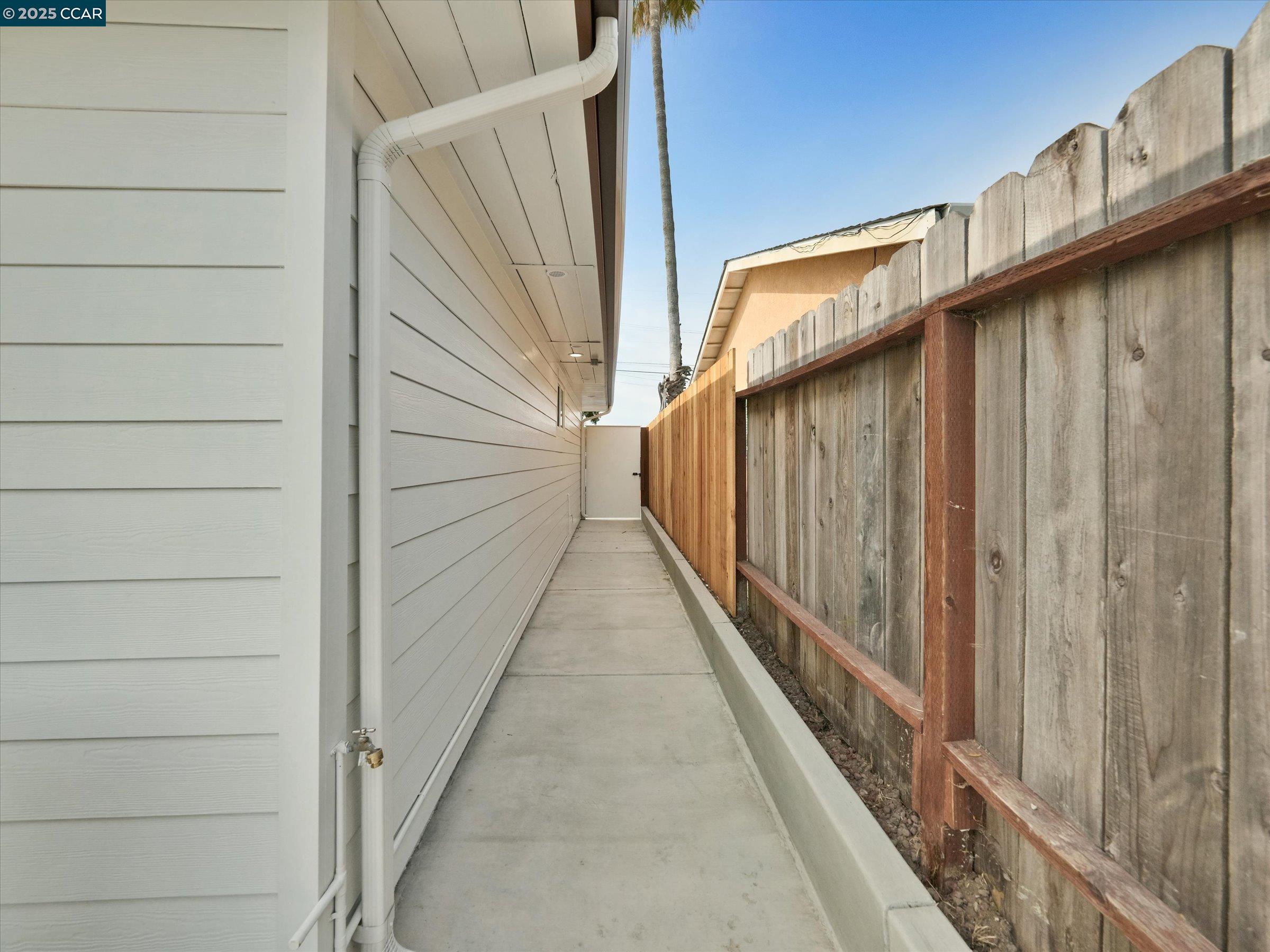 Detail Gallery Image 41 of 60 For 712 Banks Dr, Richmond,  CA 94806 - 4 Beds | 2 Baths
