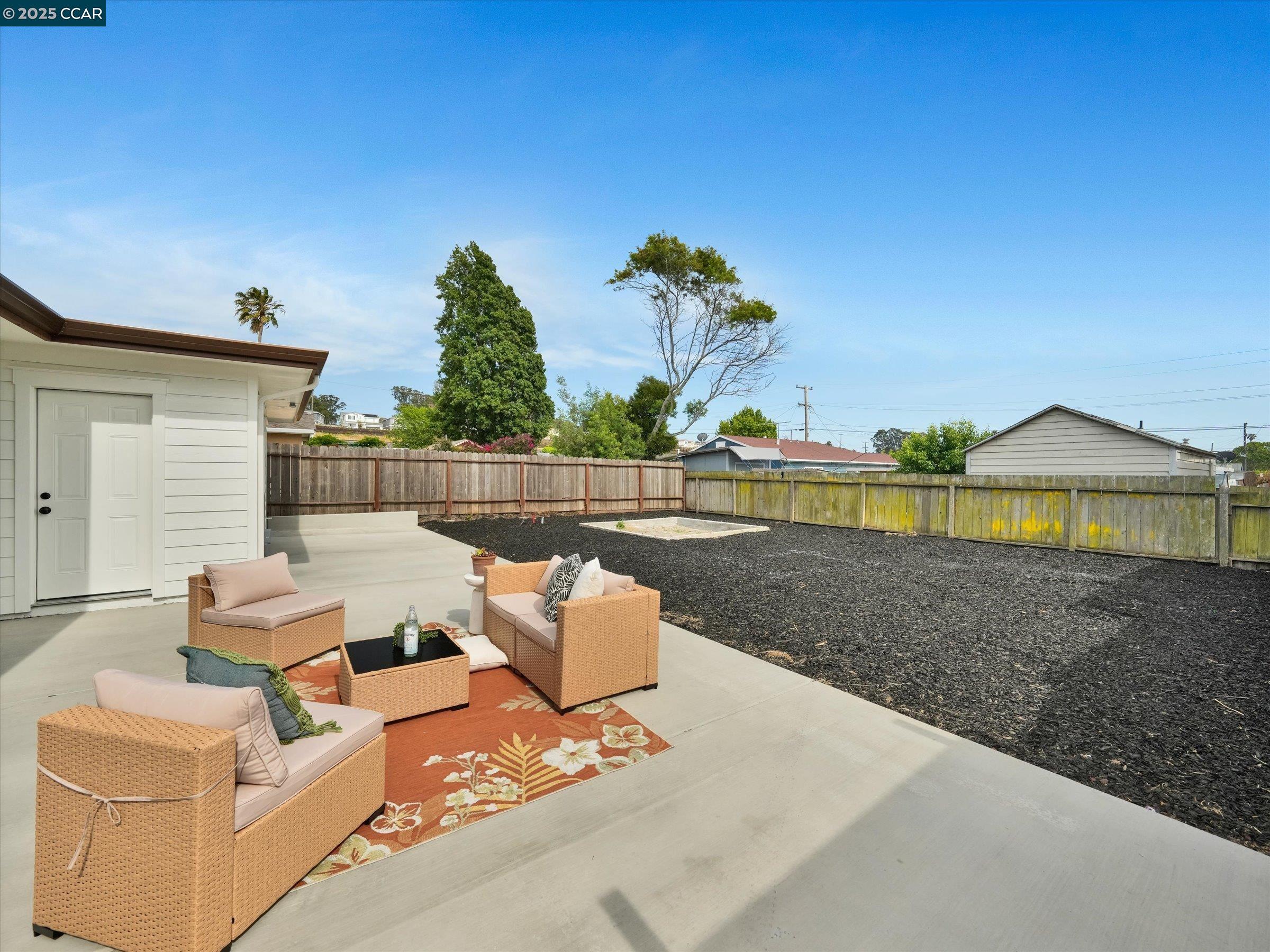 Detail Gallery Image 43 of 60 For 712 Banks Dr, Richmond,  CA 94806 - 4 Beds | 2 Baths