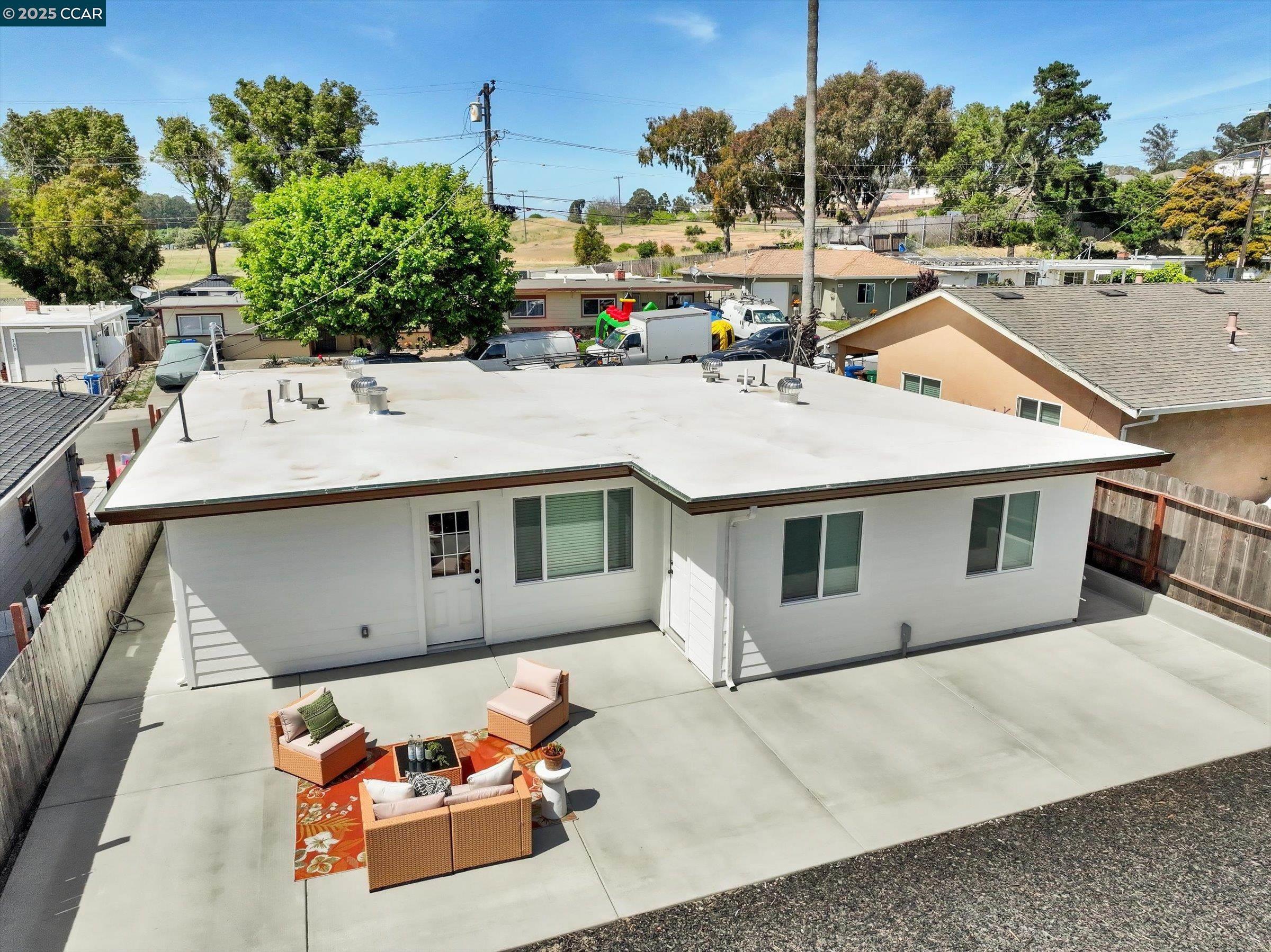 Detail Gallery Image 44 of 60 For 712 Banks Dr, Richmond,  CA 94806 - 4 Beds | 2 Baths