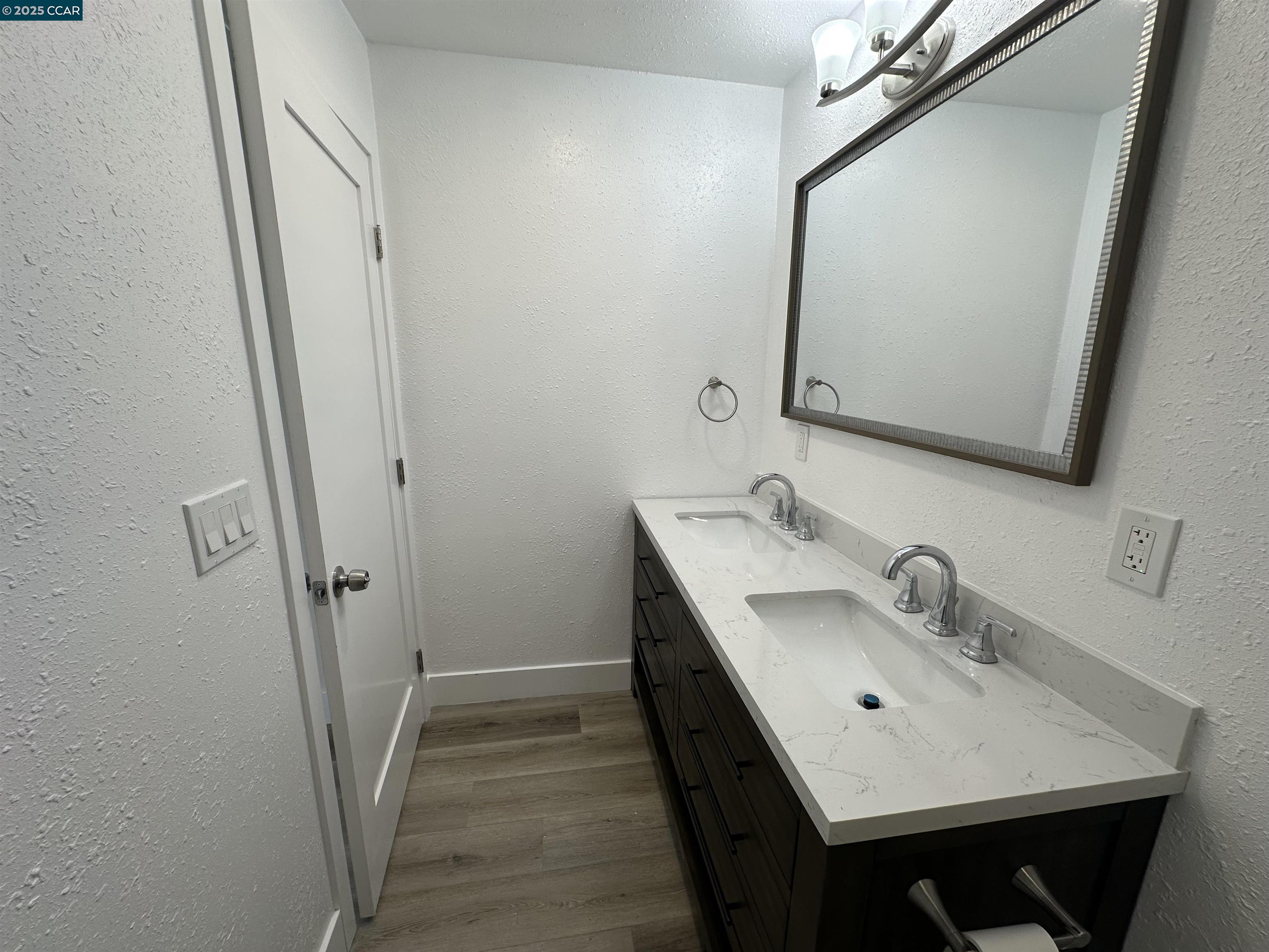 Detail Gallery Image 15 of 39 For 22676 Beech St, Hayward,  CA 94541 - 2 Beds | 2 Baths