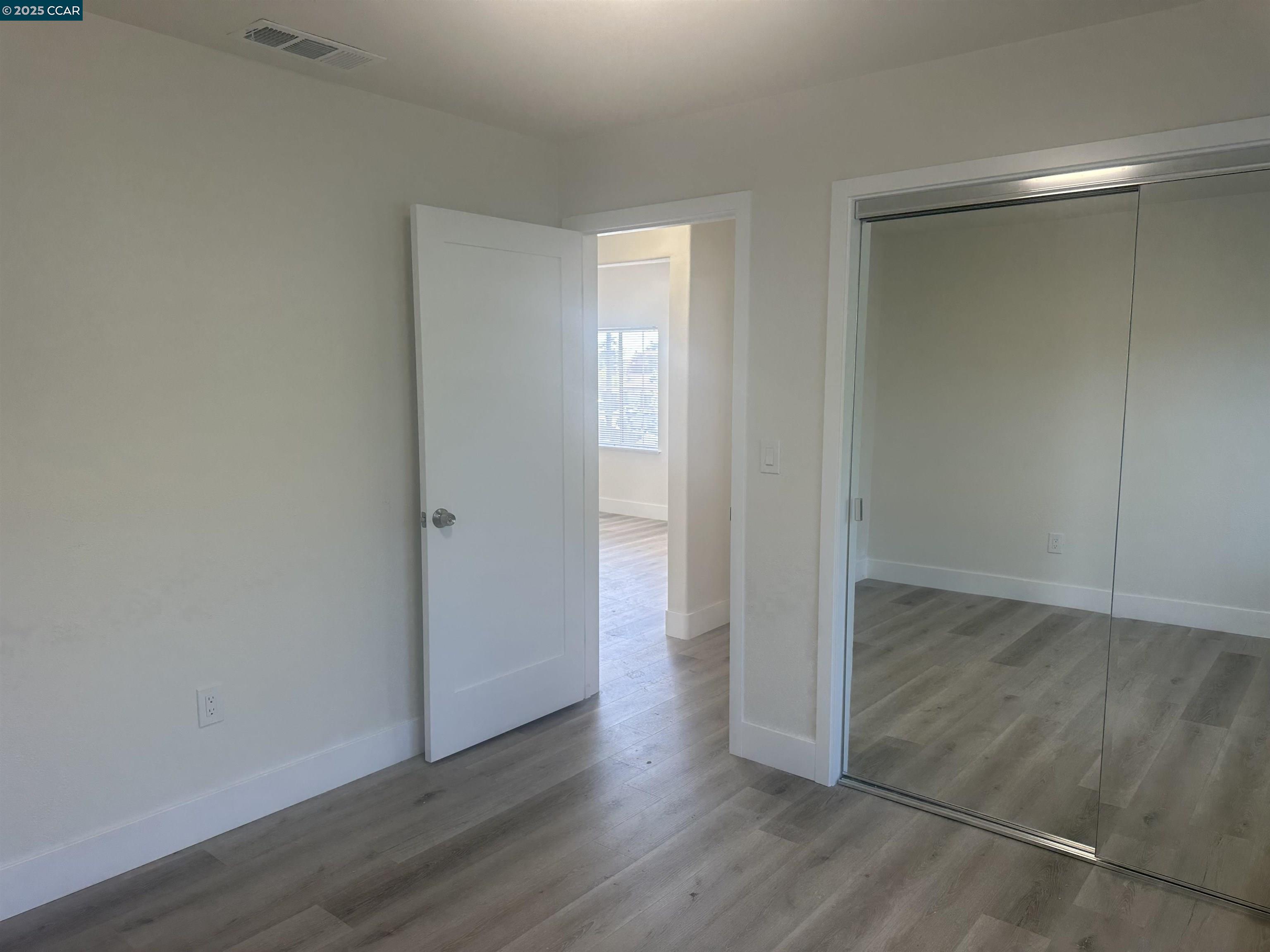 Detail Gallery Image 16 of 39 For 22676 Beech St, Hayward,  CA 94541 - 2 Beds | 2 Baths
