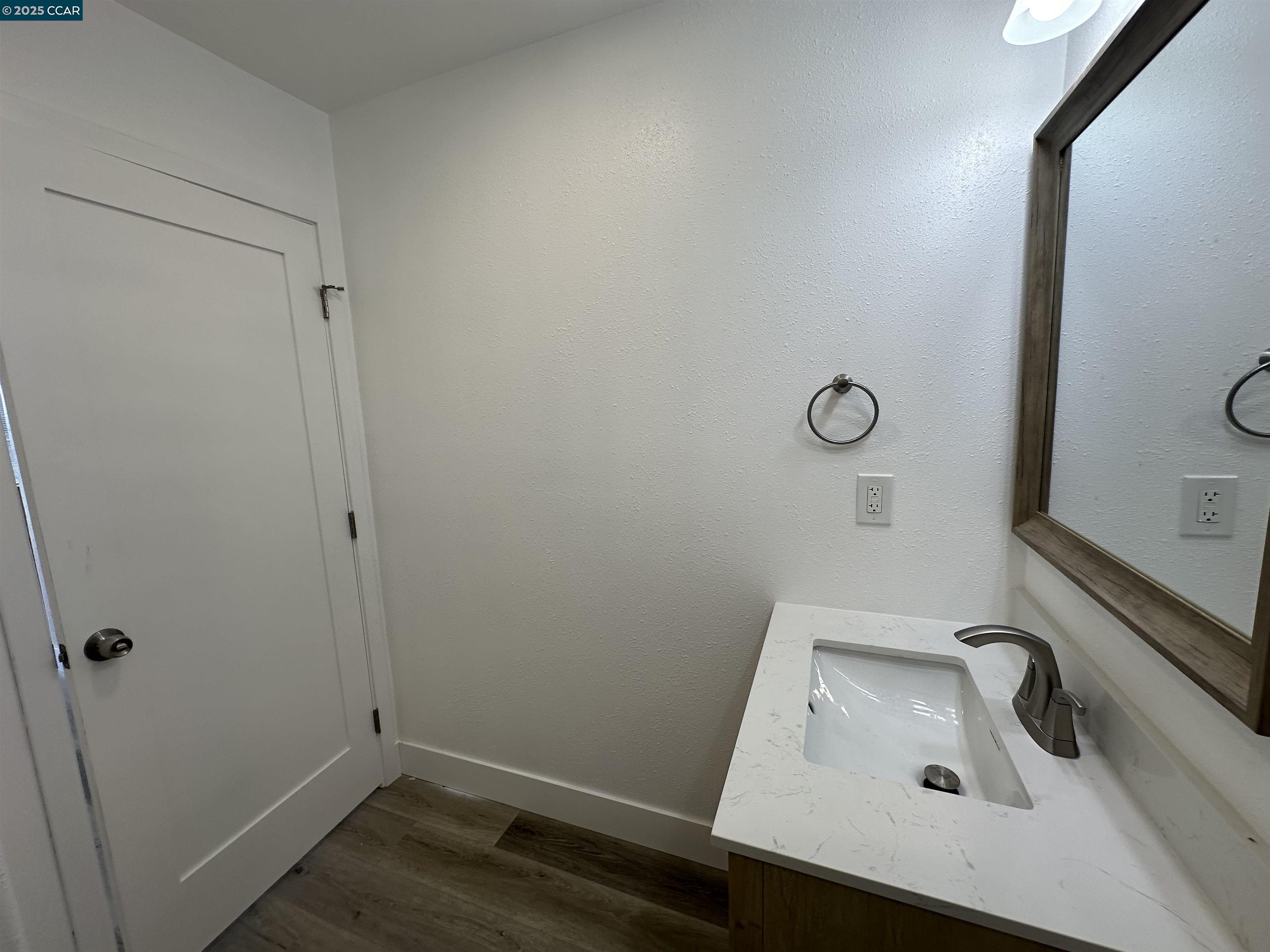 Detail Gallery Image 19 of 39 For 22676 Beech St, Hayward,  CA 94541 - 2 Beds | 2 Baths