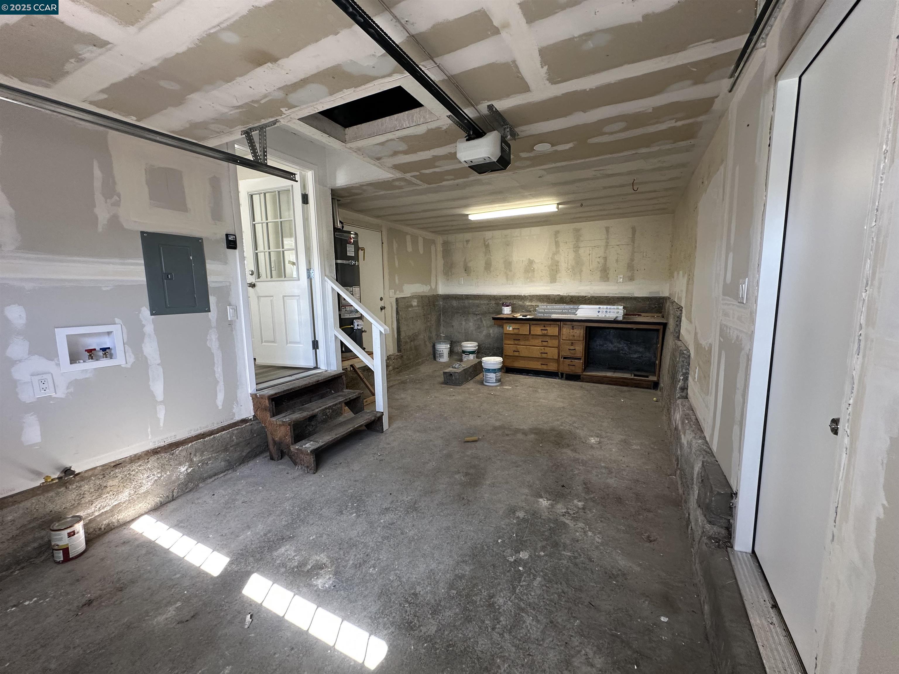 Detail Gallery Image 23 of 39 For 22676 Beech St, Hayward,  CA 94541 - 2 Beds | 2 Baths