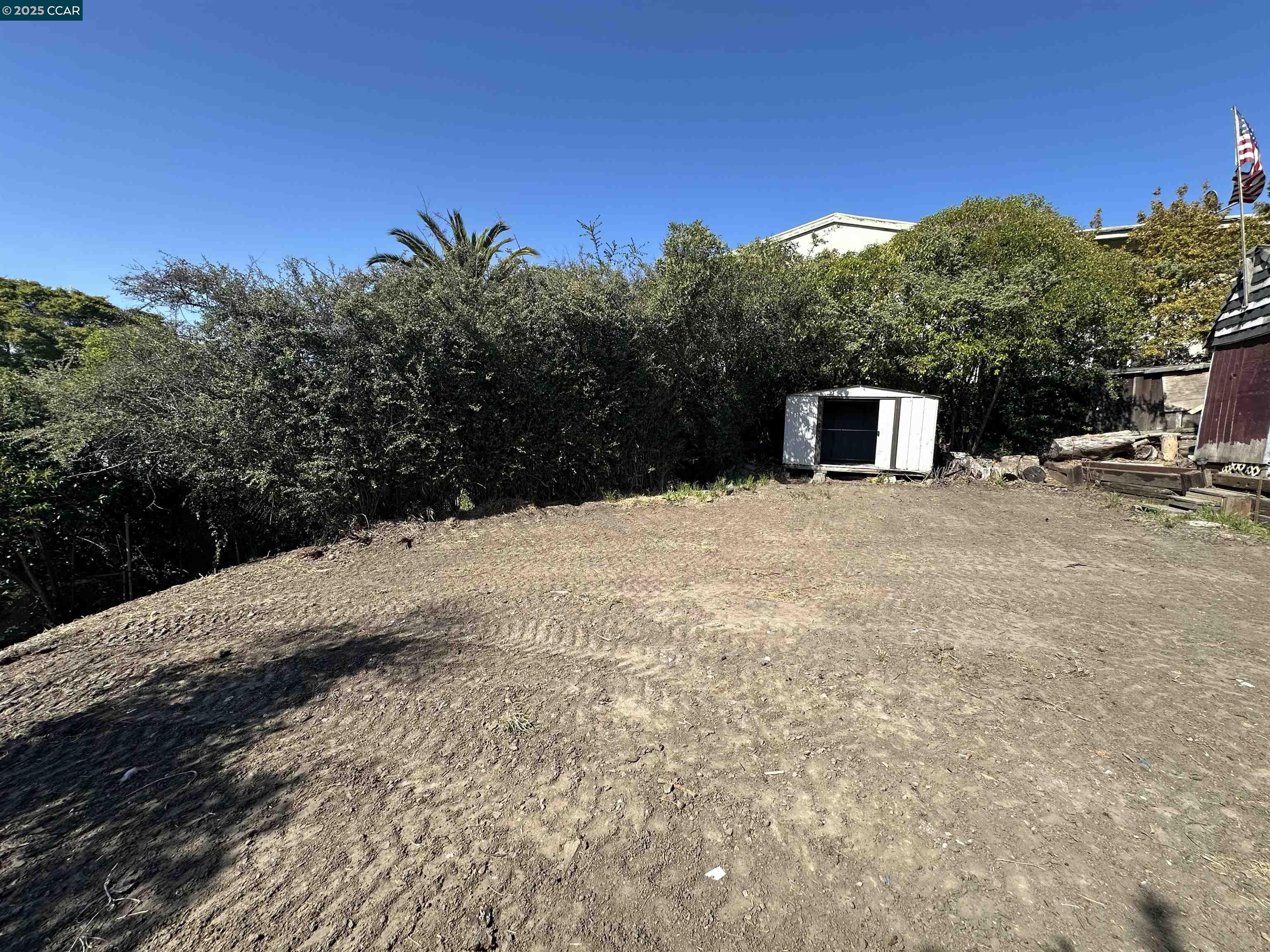 Detail Gallery Image 29 of 39 For 22676 Beech St, Hayward,  CA 94541 - 2 Beds | 2 Baths