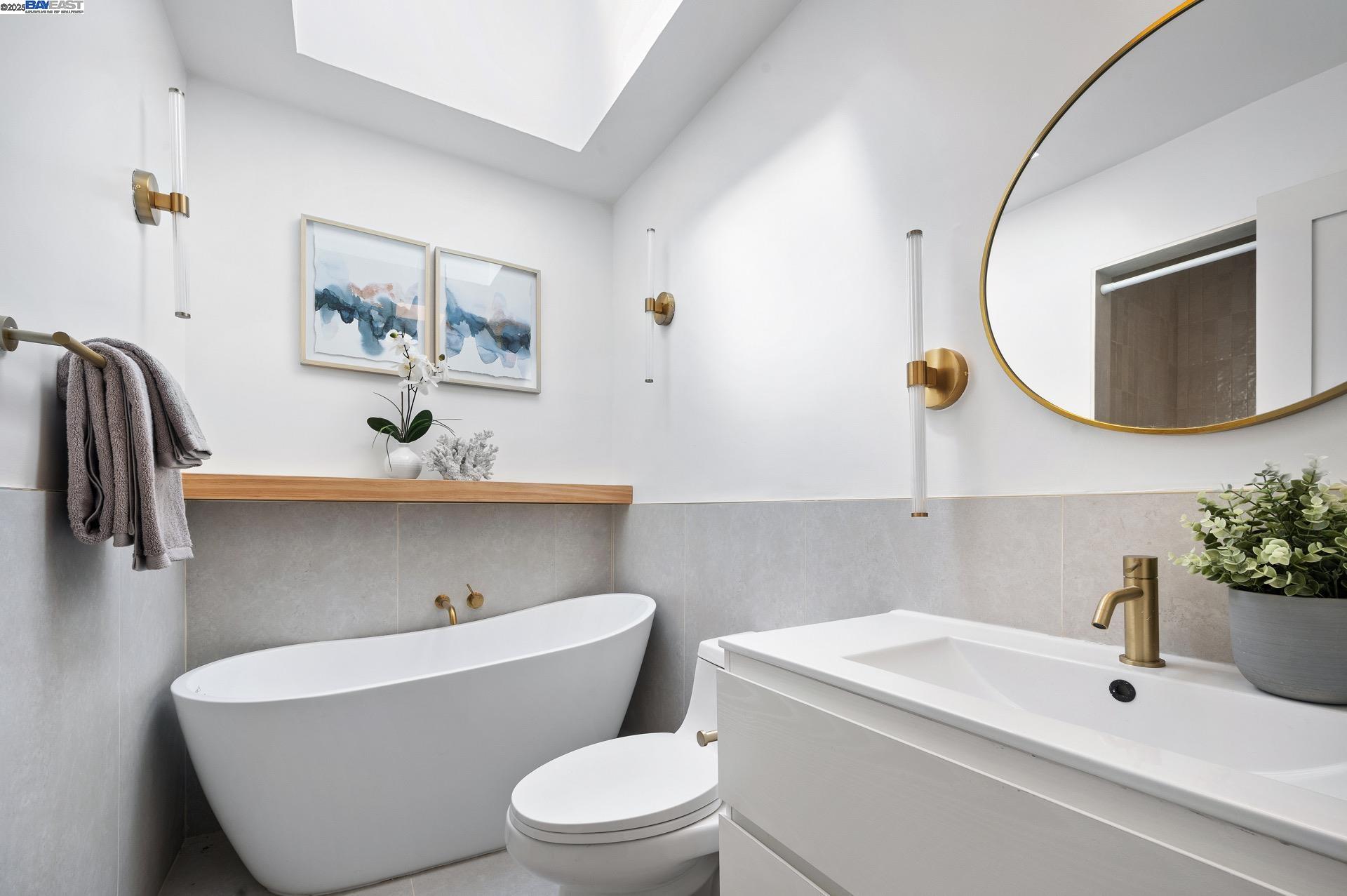 Detail Gallery Image 35 of 43 For 282 Bright St, San Francisco,  CA 94132 - 4 Beds | 2 Baths