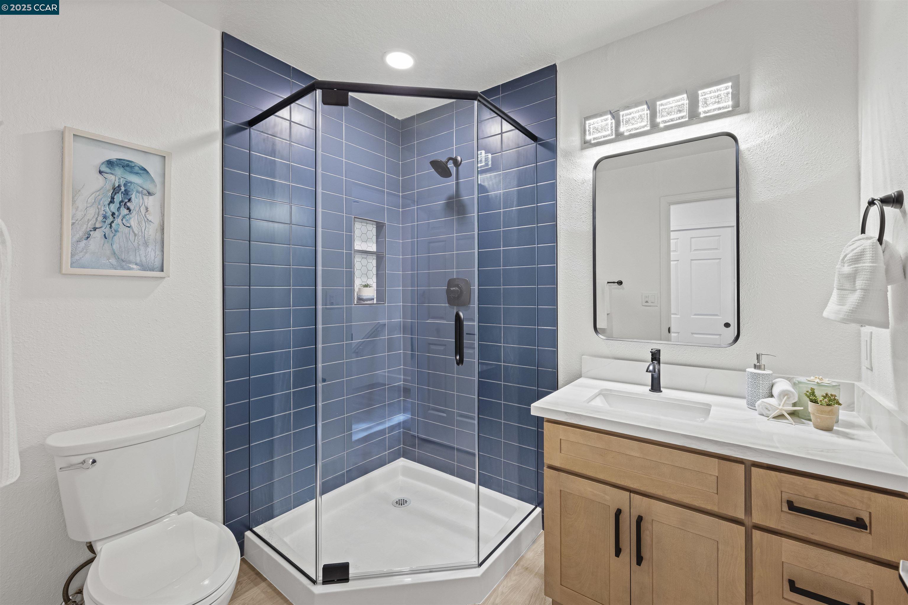Detail Gallery Image 33 of 60 For 315 Duperu Dr, Crockett,  CA 94525 - 4 Beds | 3 Baths