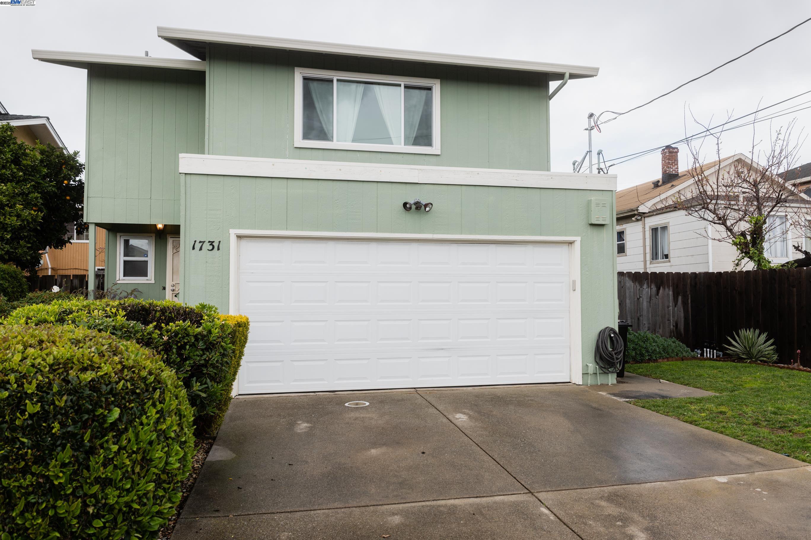 Detail Gallery Image 1 of 27 For 1731 Post Ave, San Pablo,  CA 94806 - 3 Beds | 2/1 Baths