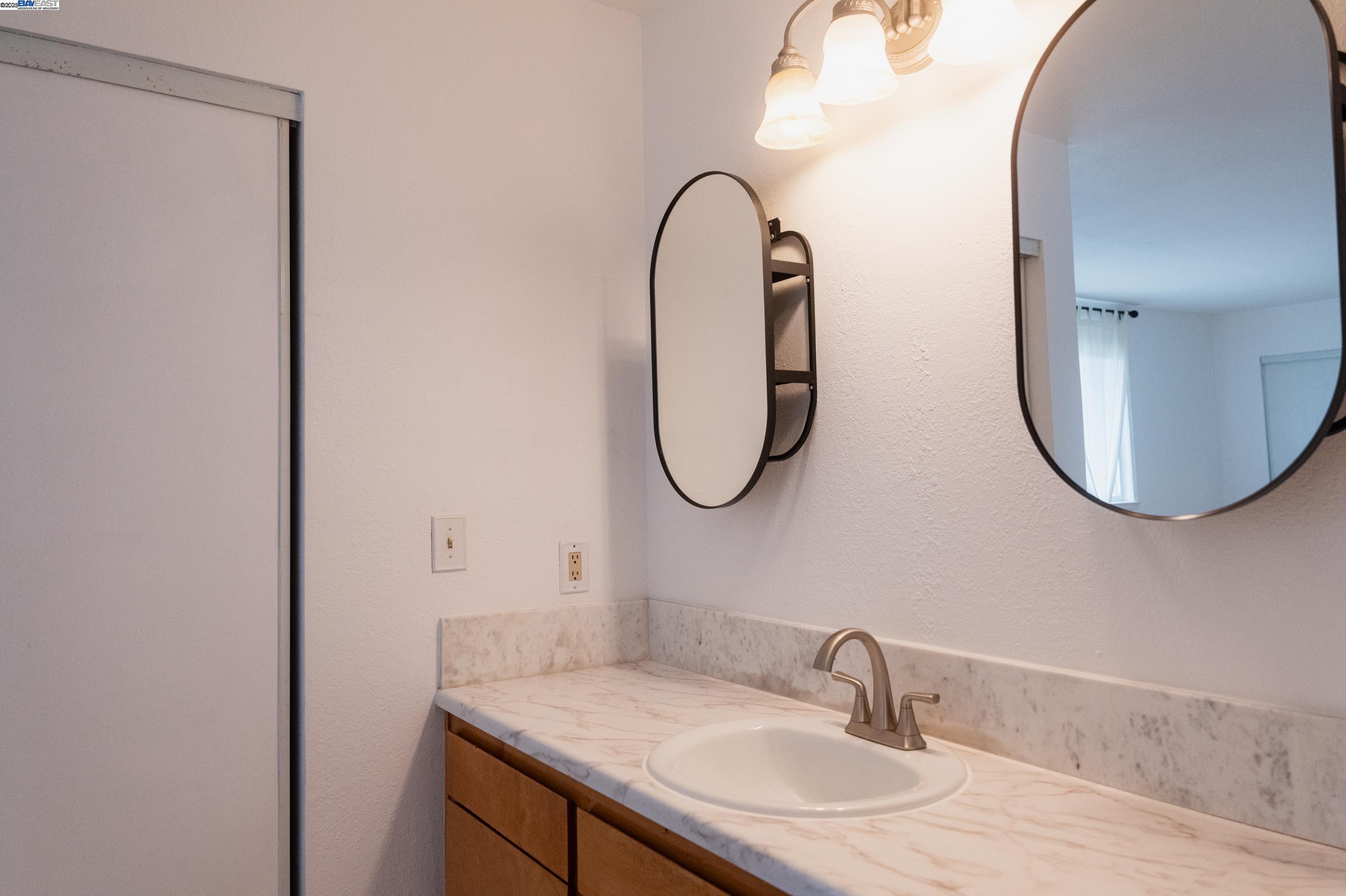 Detail Gallery Image 21 of 27 For 1731 Post Ave, San Pablo,  CA 94806 - 3 Beds | 2/1 Baths