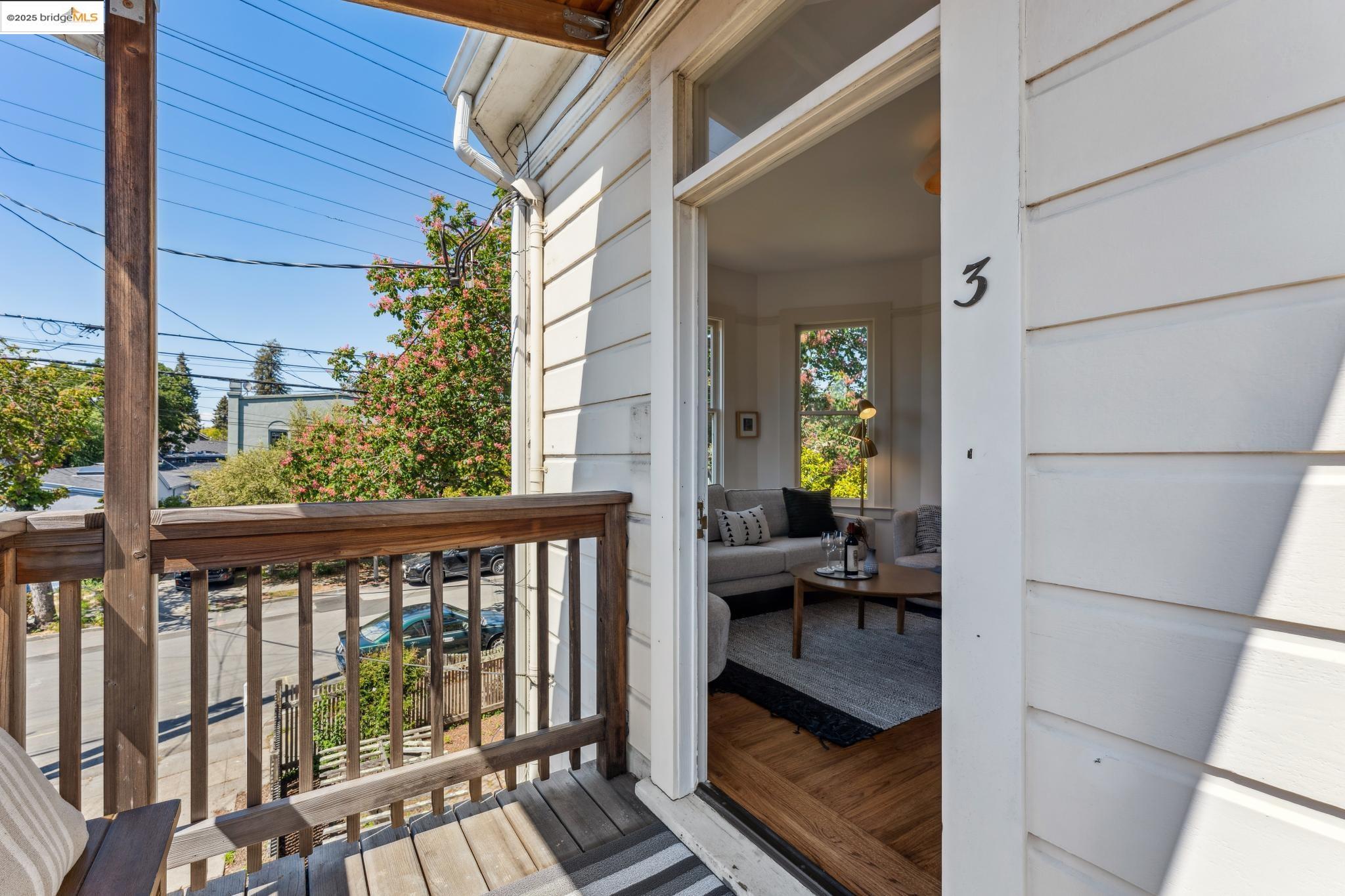 Detail Gallery Image 2 of 45 For 1734 Delaware St, Berkeley,  CA 94703 - – Beds | – Baths