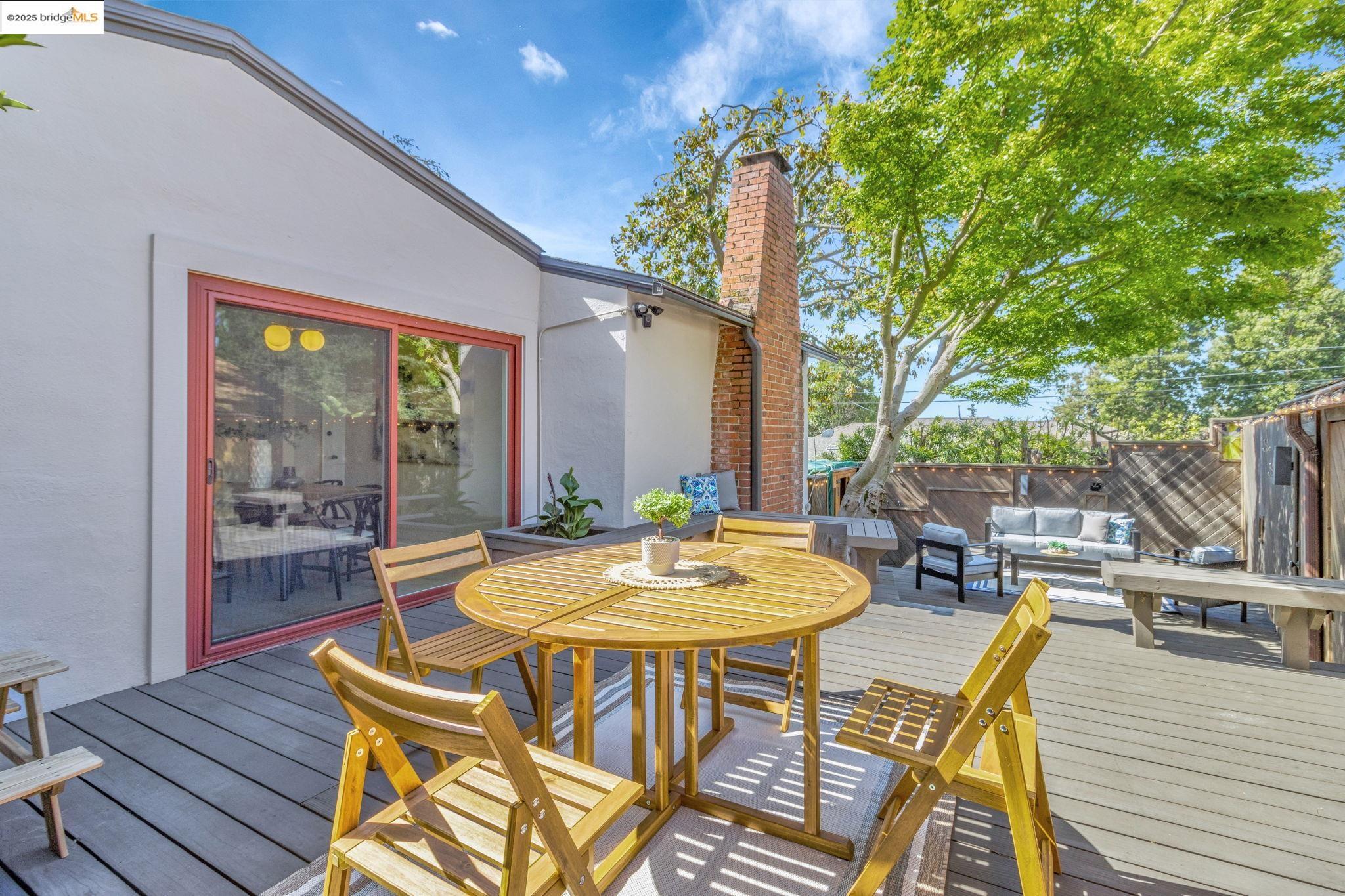 Detail Gallery Image 22 of 35 For 4053 Huntington St, Oakland,  CA 94619 - 3 Beds | 2 Baths