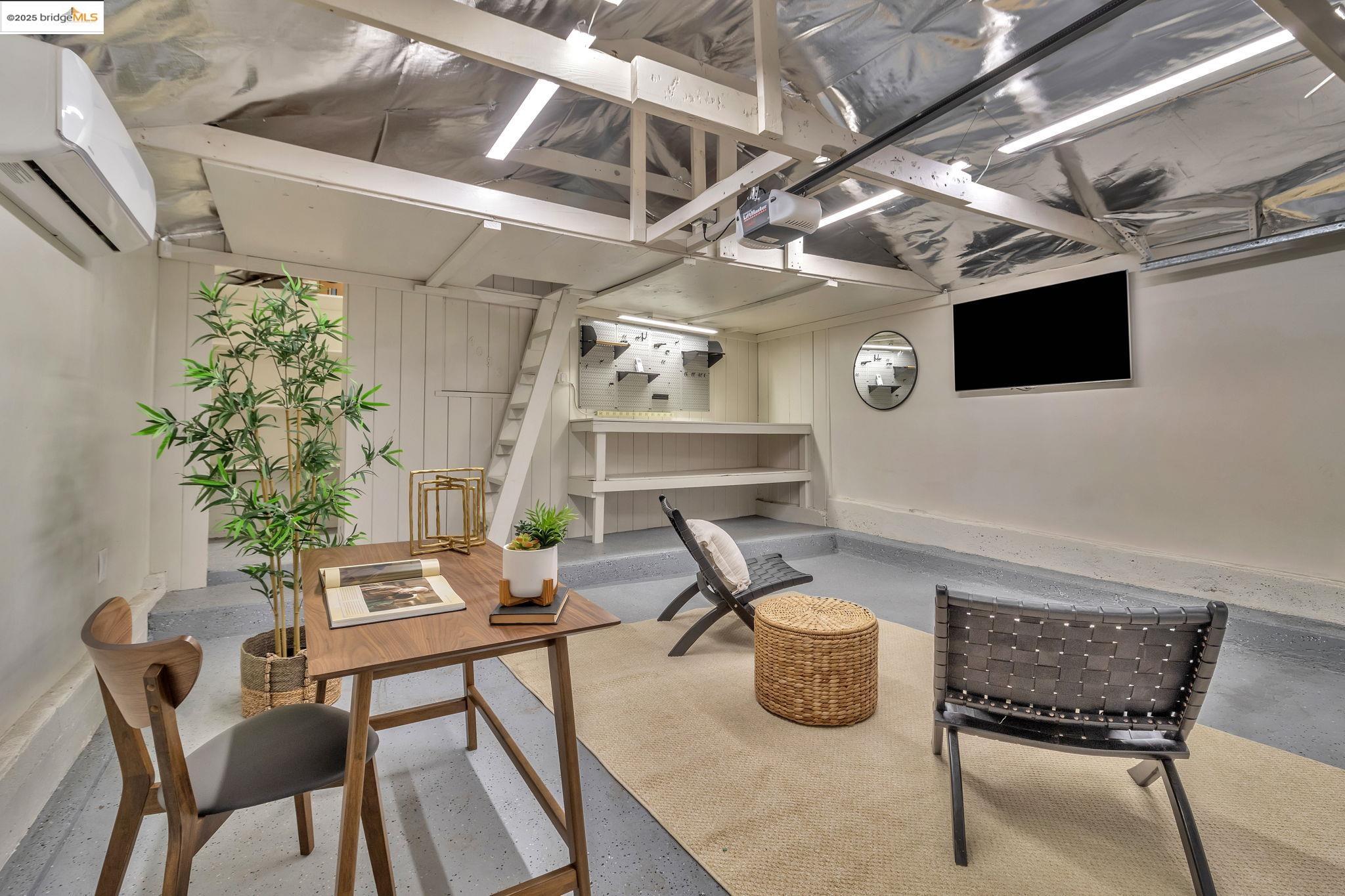 Detail Gallery Image 34 of 35 For 4053 Huntington St, Oakland,  CA 94619 - 3 Beds | 2 Baths