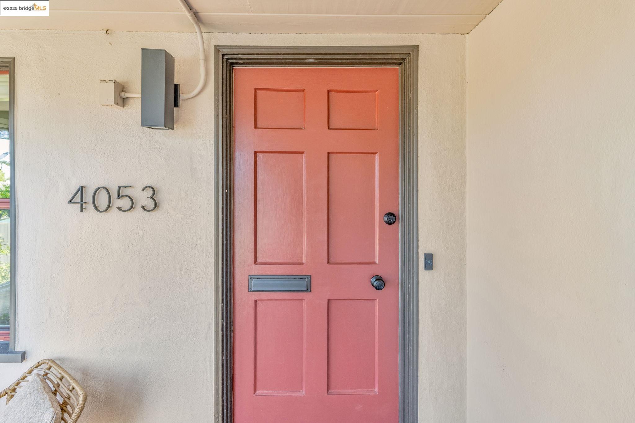 Detail Gallery Image 6 of 35 For 4053 Huntington St, Oakland,  CA 94619 - 3 Beds | 2 Baths
