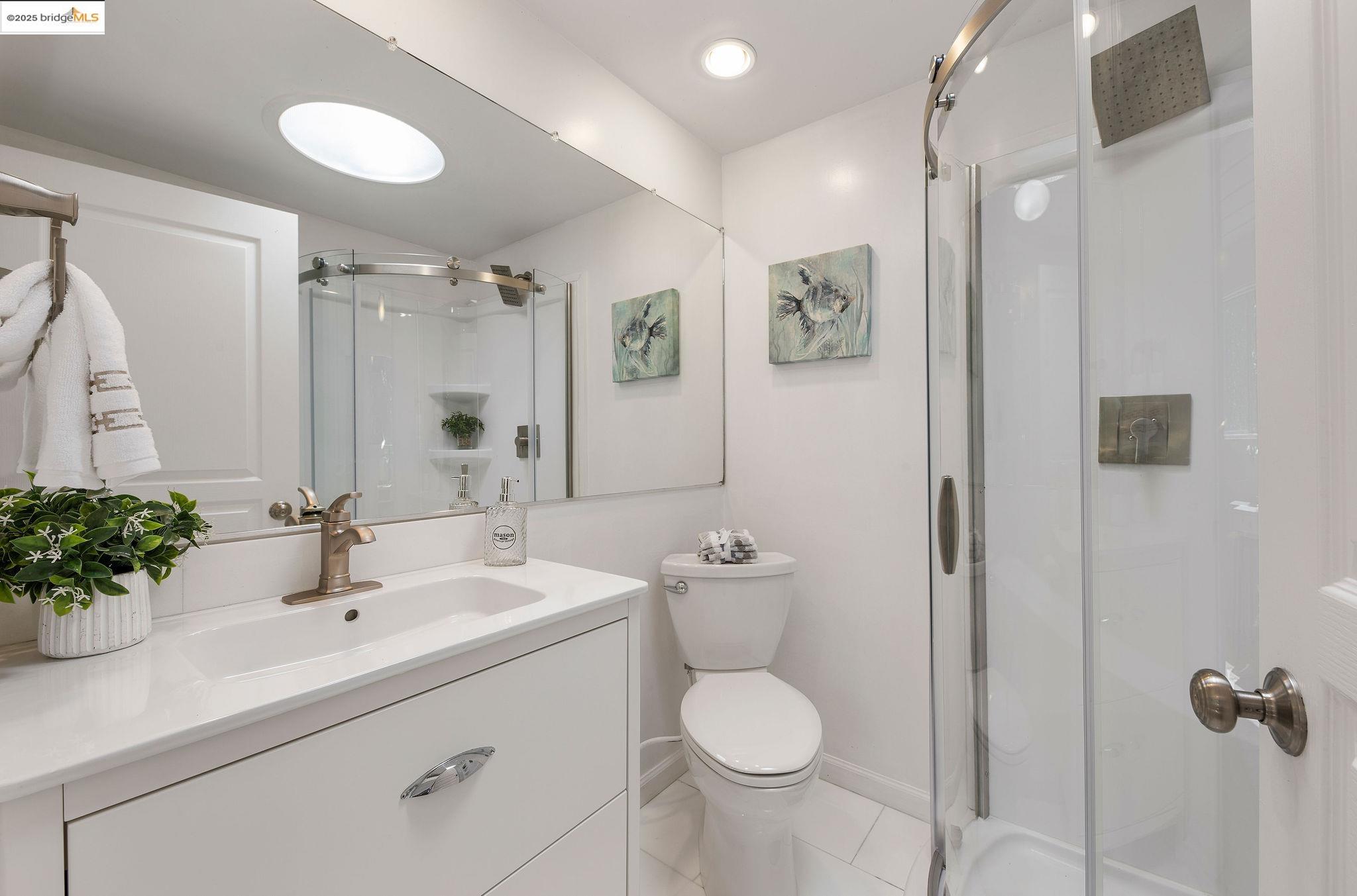 Detail Gallery Image 15 of 38 For 1019 Los Trancos Rd, Portola Valley,  CA 94028 - 3 Beds | 1/1 Baths