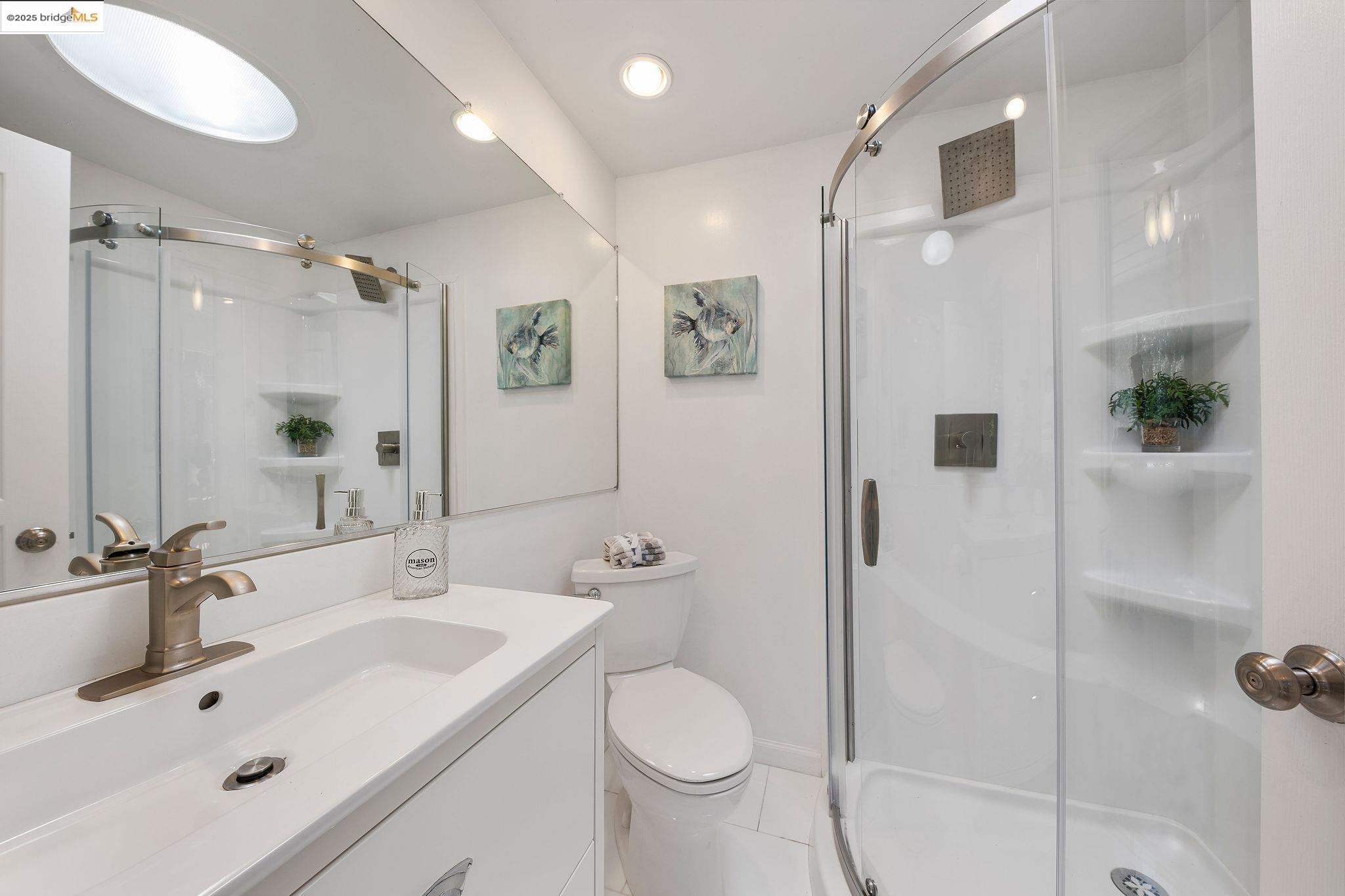 Detail Gallery Image 16 of 38 For 1019 Los Trancos Rd, Portola Valley,  CA 94028 - 3 Beds | 1/1 Baths
