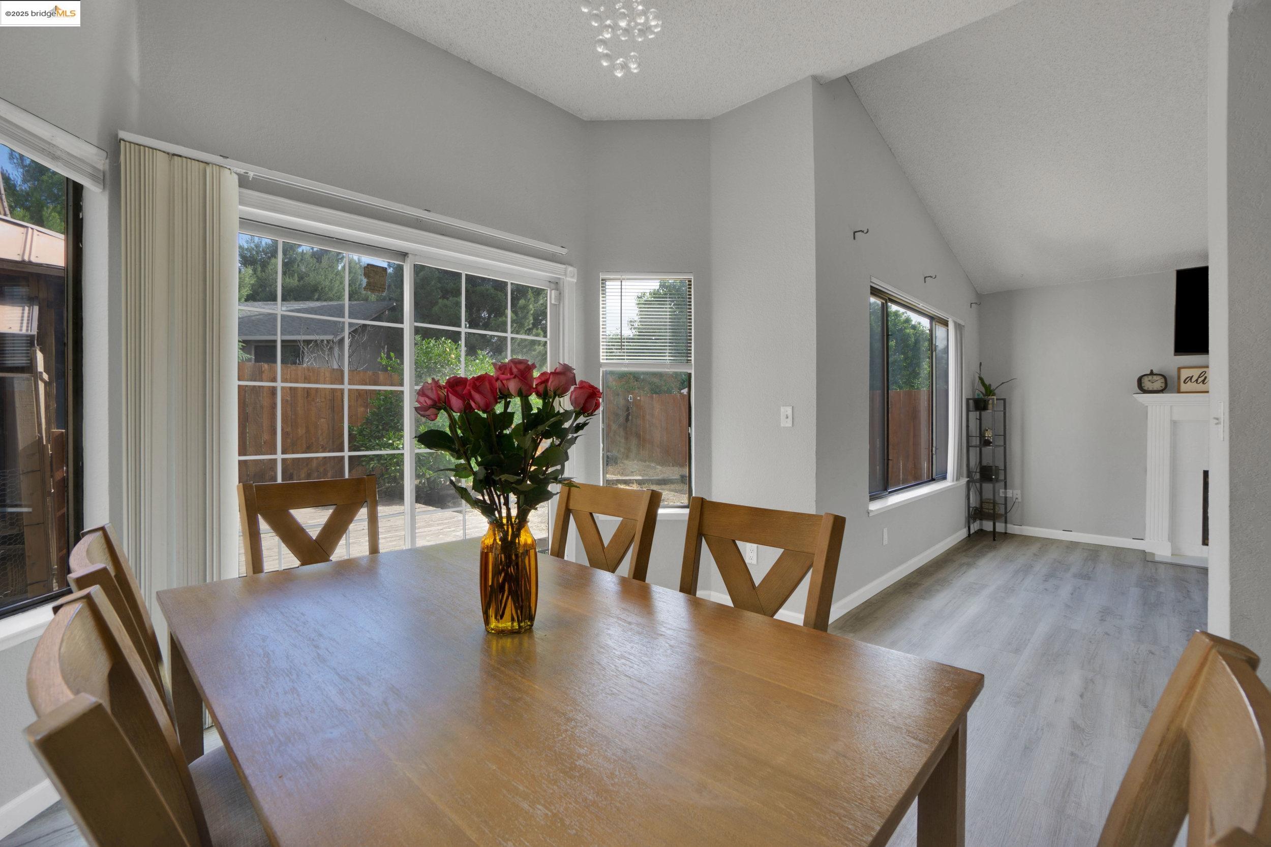 Detail Gallery Image 11 of 31 For 166 Sand Pointe Ln, Bay Point,  CA 94565 - 2 Beds | 2 Baths