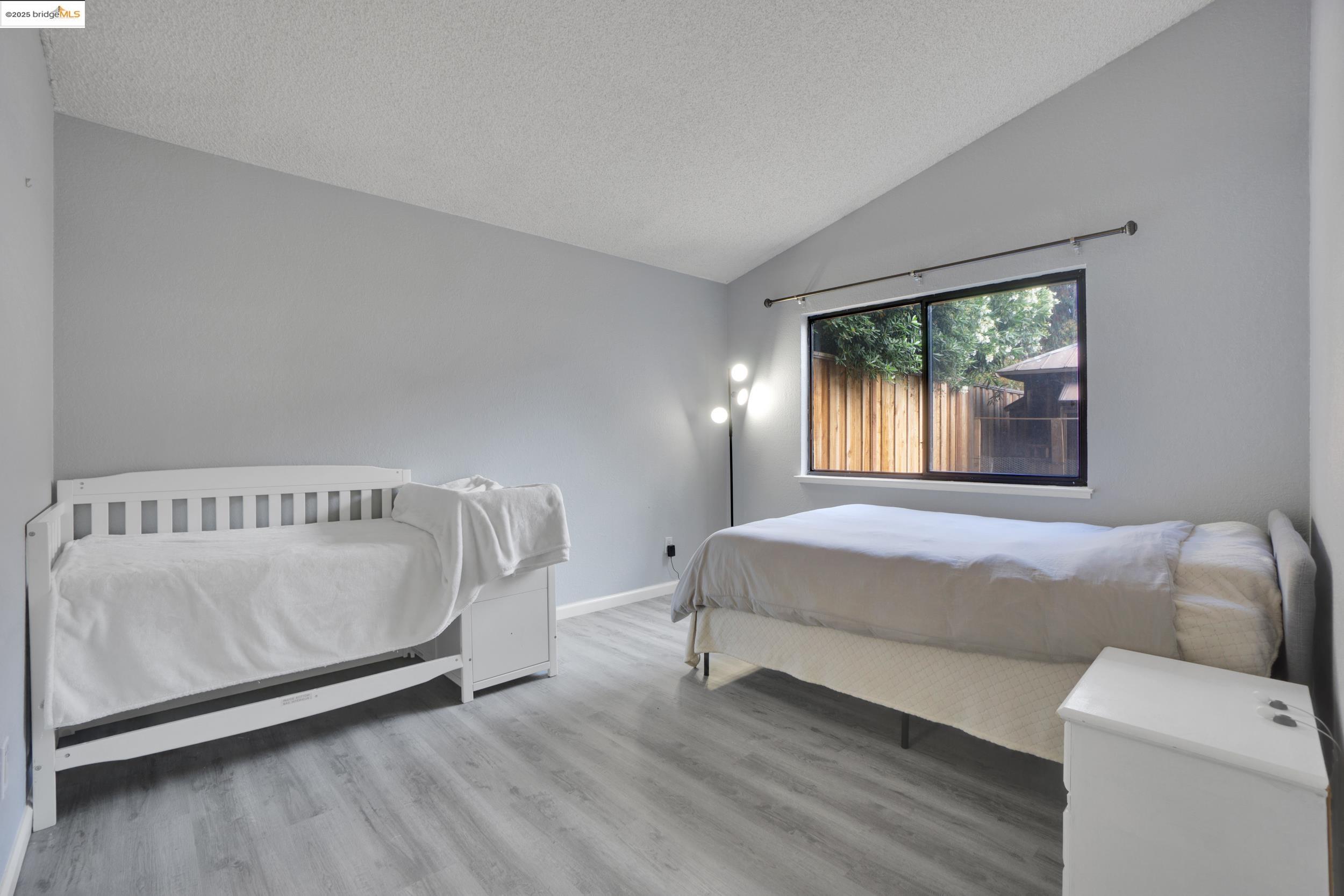 Detail Gallery Image 16 of 31 For 166 Sand Pointe Ln, Bay Point,  CA 94565 - 2 Beds | 2 Baths