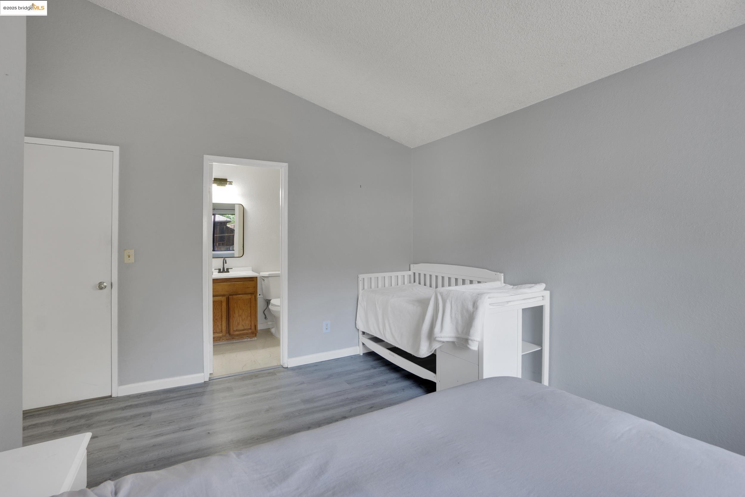 Detail Gallery Image 18 of 31 For 166 Sand Pointe Ln, Bay Point,  CA 94565 - 2 Beds | 2 Baths