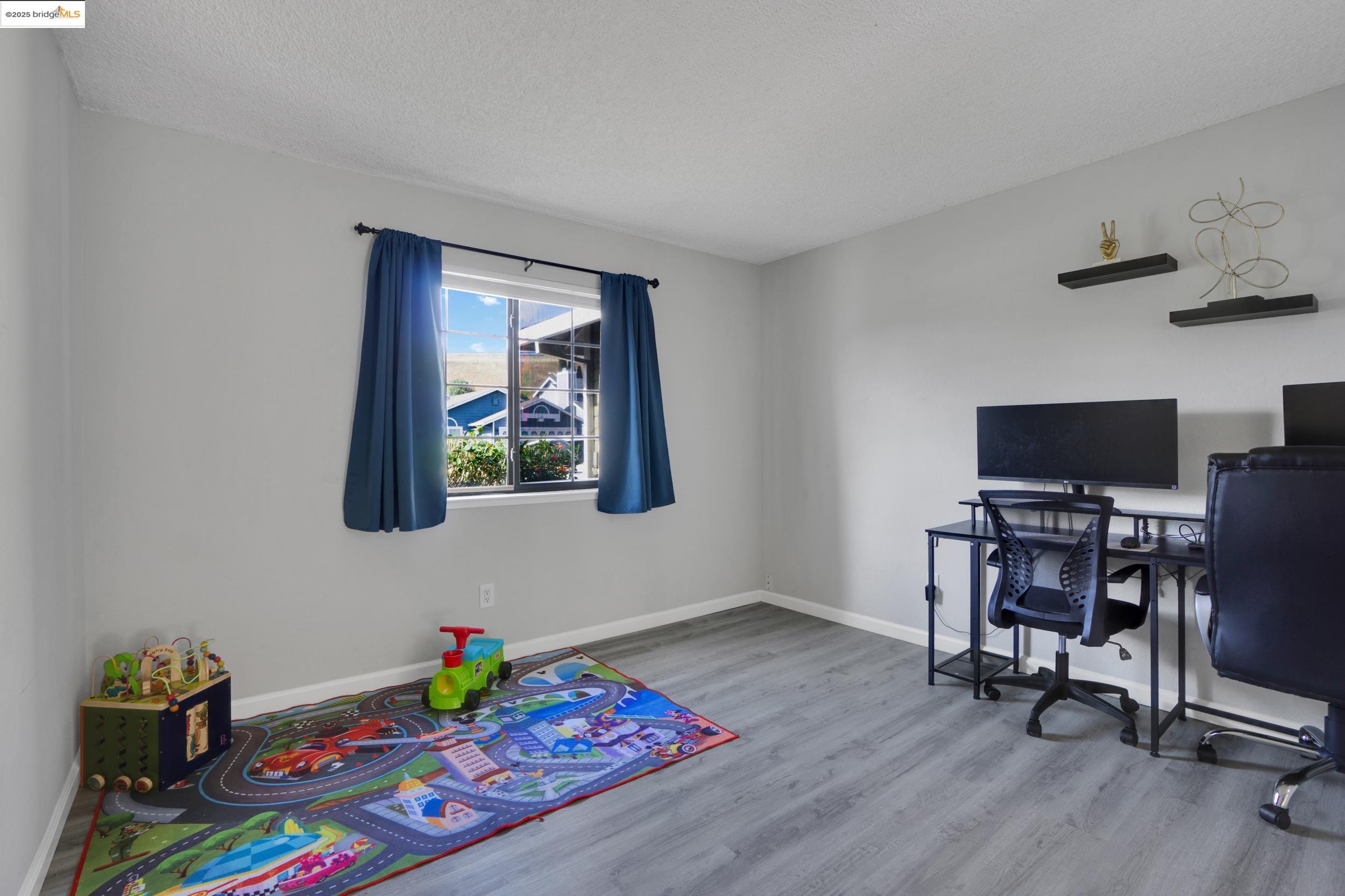 Detail Gallery Image 21 of 31 For 166 Sand Pointe Ln, Bay Point,  CA 94565 - 2 Beds | 2 Baths