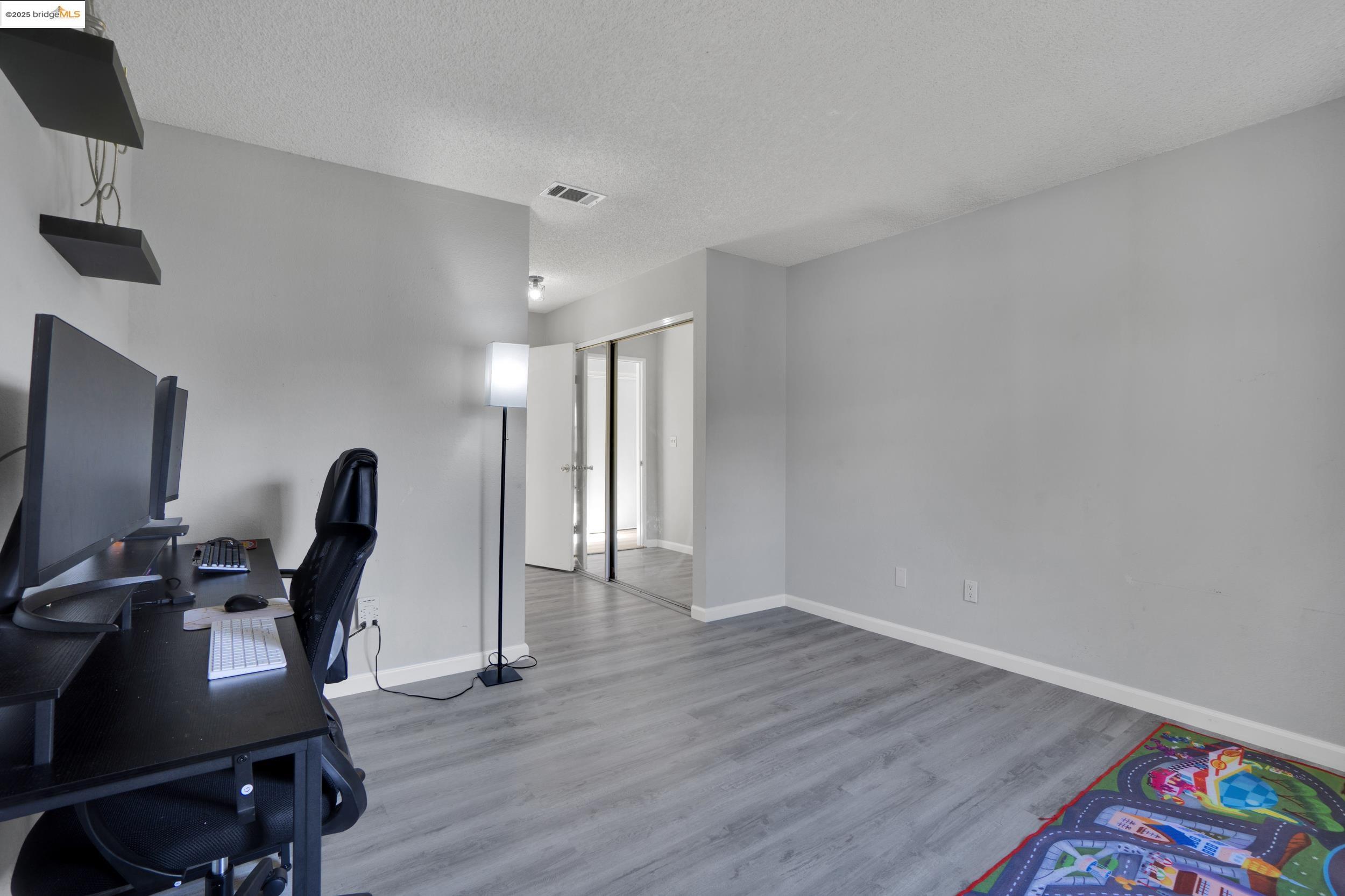 Detail Gallery Image 22 of 31 For 166 Sand Pointe Ln, Bay Point,  CA 94565 - 2 Beds | 2 Baths