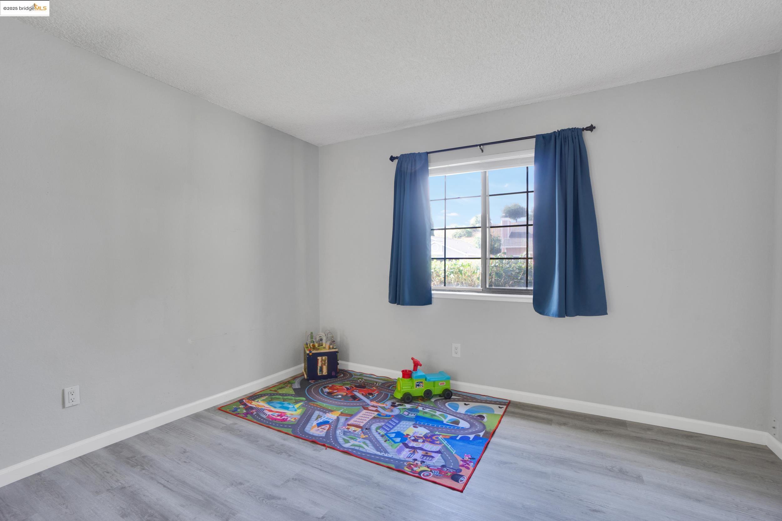 Detail Gallery Image 23 of 31 For 166 Sand Pointe Ln, Bay Point,  CA 94565 - 2 Beds | 2 Baths