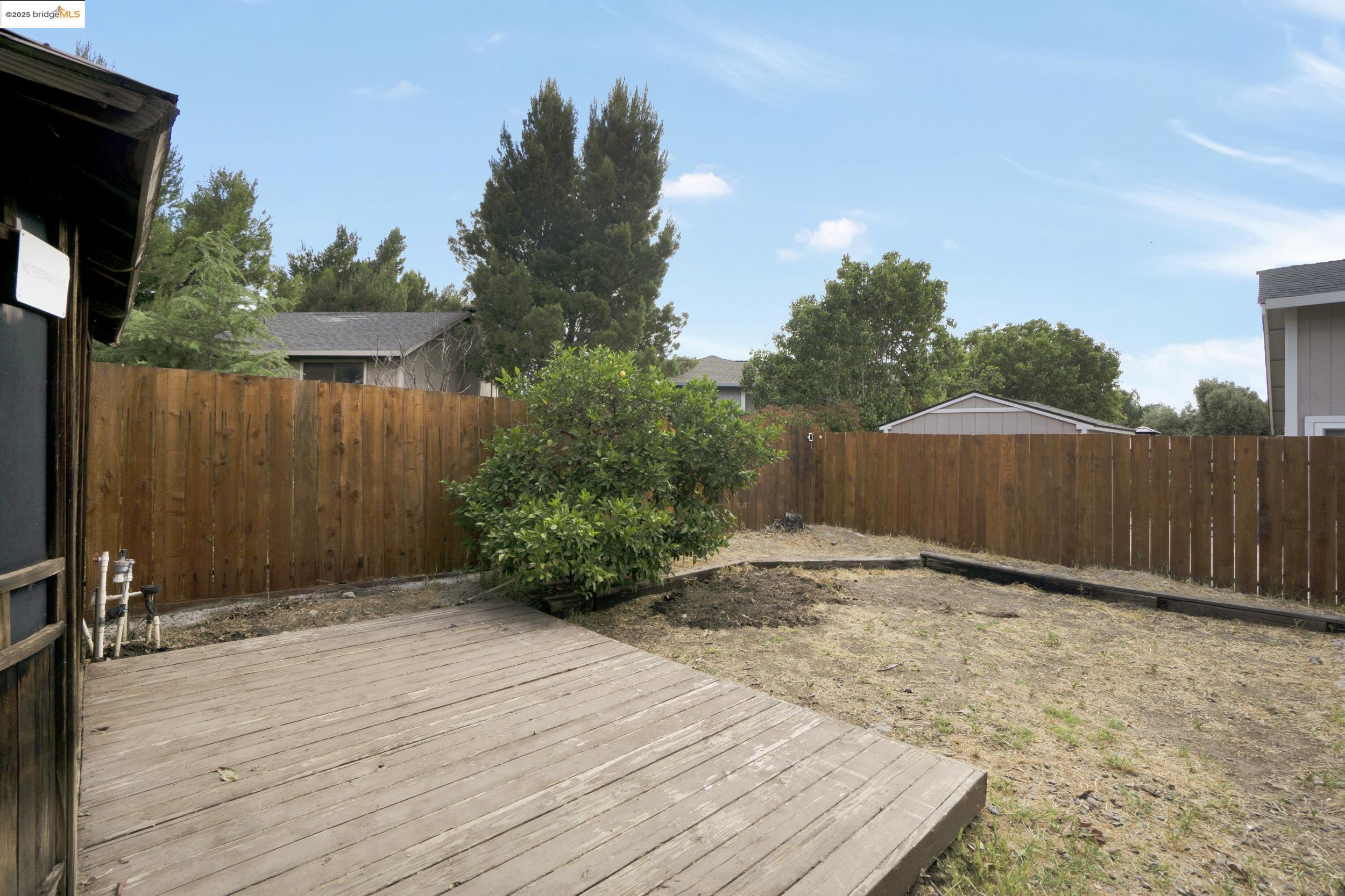 Detail Gallery Image 30 of 31 For 166 Sand Pointe Ln, Bay Point,  CA 94565 - 2 Beds | 2 Baths