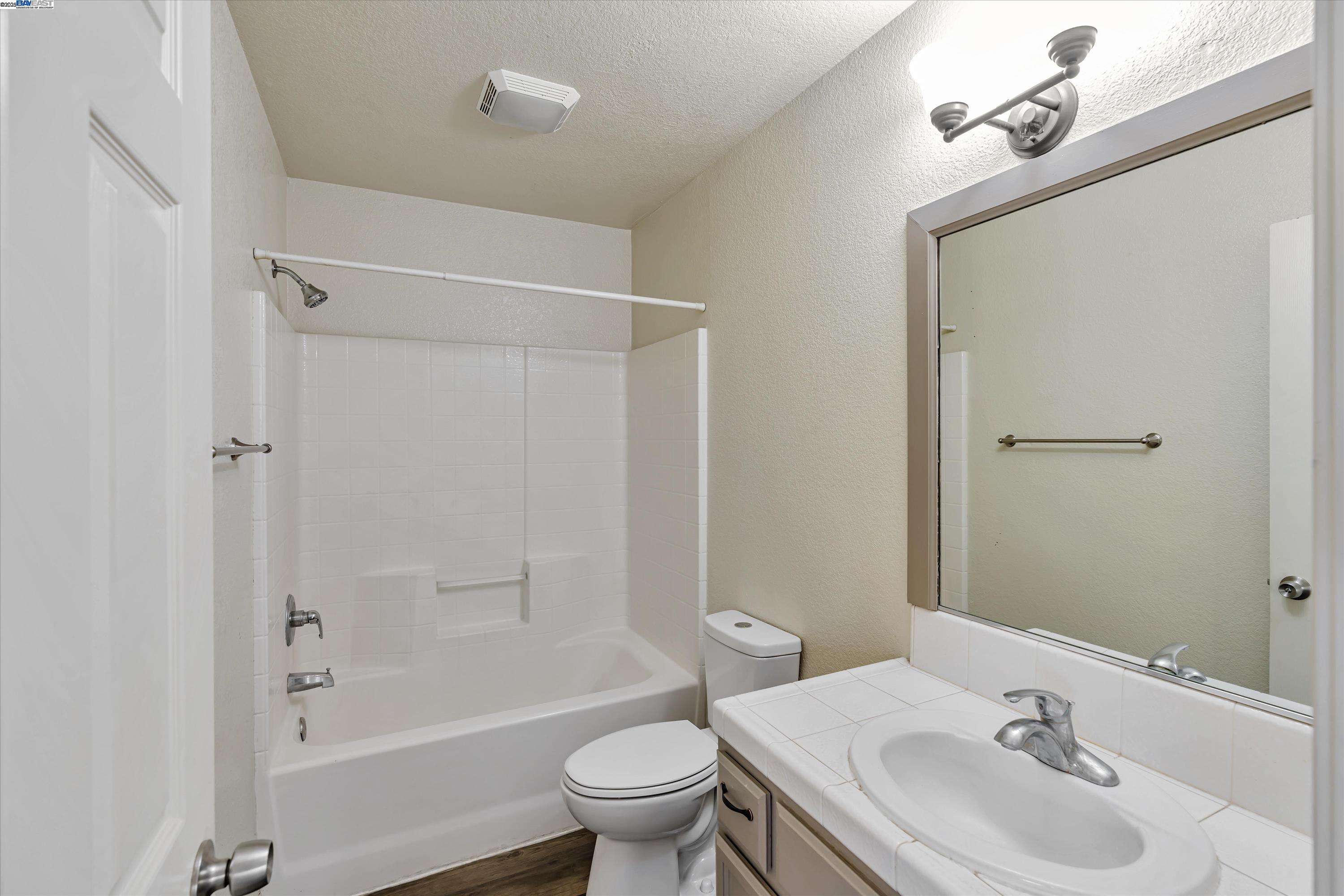 Detail Gallery Image 23 of 32 For 2158 W Sweet Water Ct, Merced,  CA 95348 - 4 Beds | 3 Baths