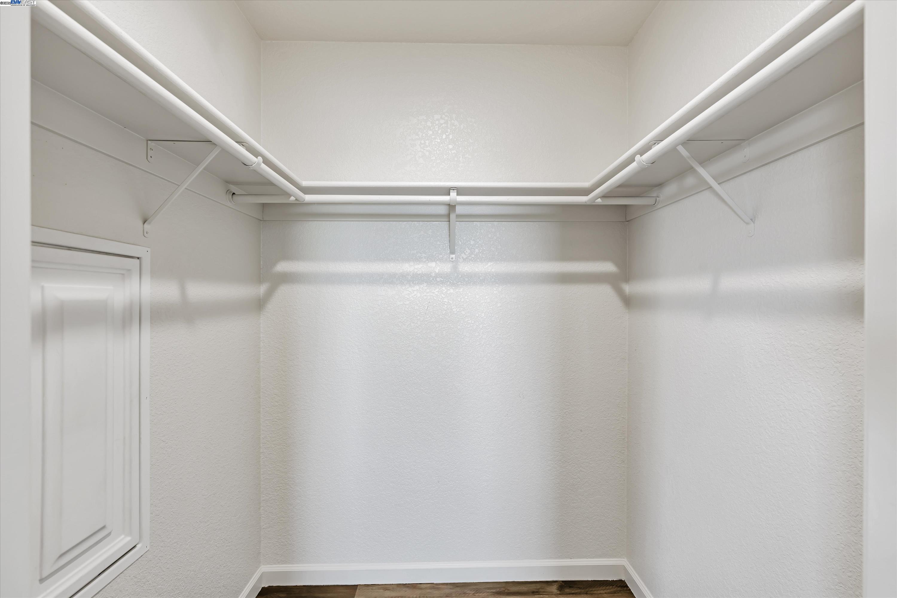Detail Gallery Image 27 of 32 For 2158 W Sweet Water Ct, Merced,  CA 95348 - 4 Beds | 3 Baths