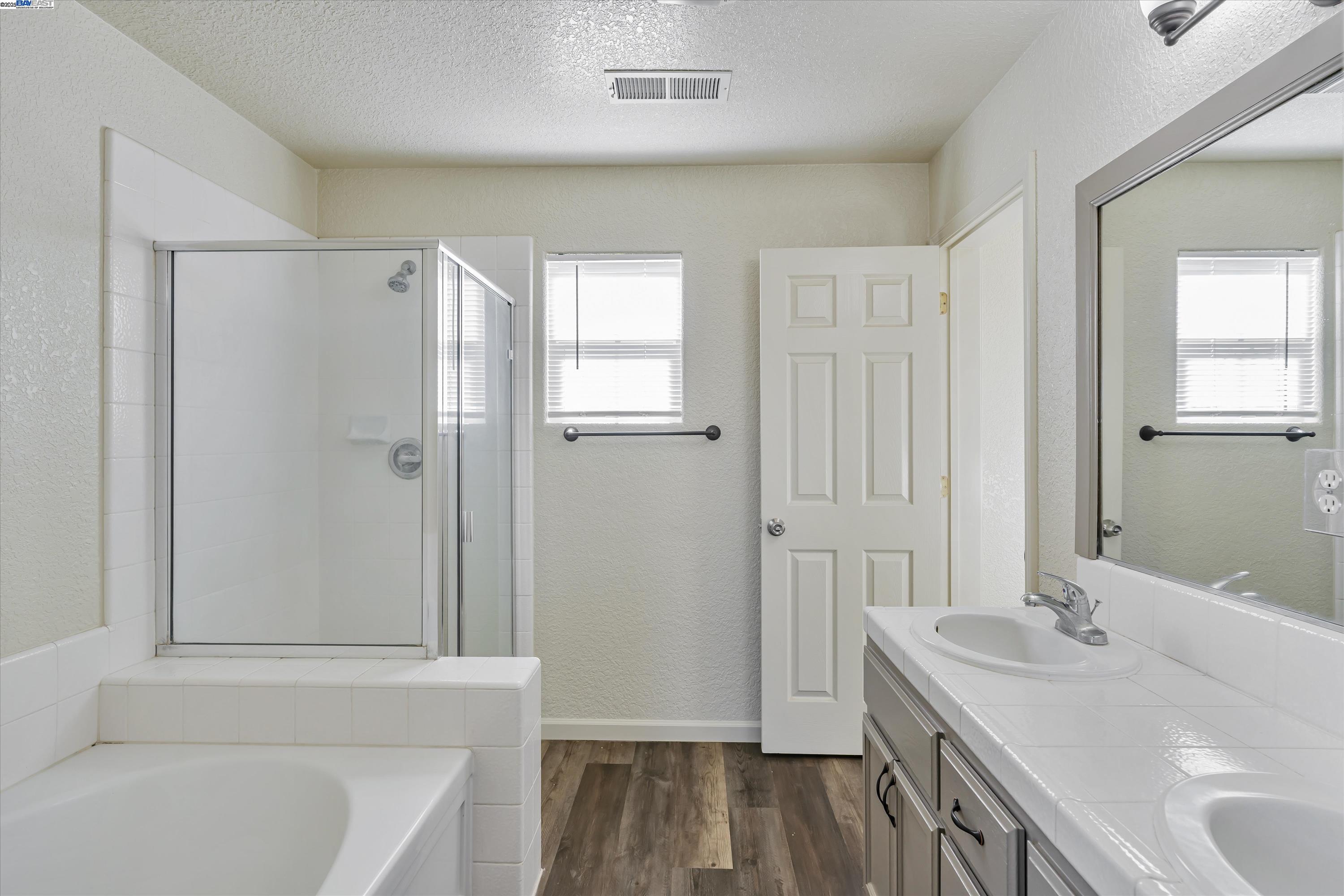 Detail Gallery Image 30 of 32 For 2158 W Sweet Water Ct, Merced,  CA 95348 - 4 Beds | 3 Baths