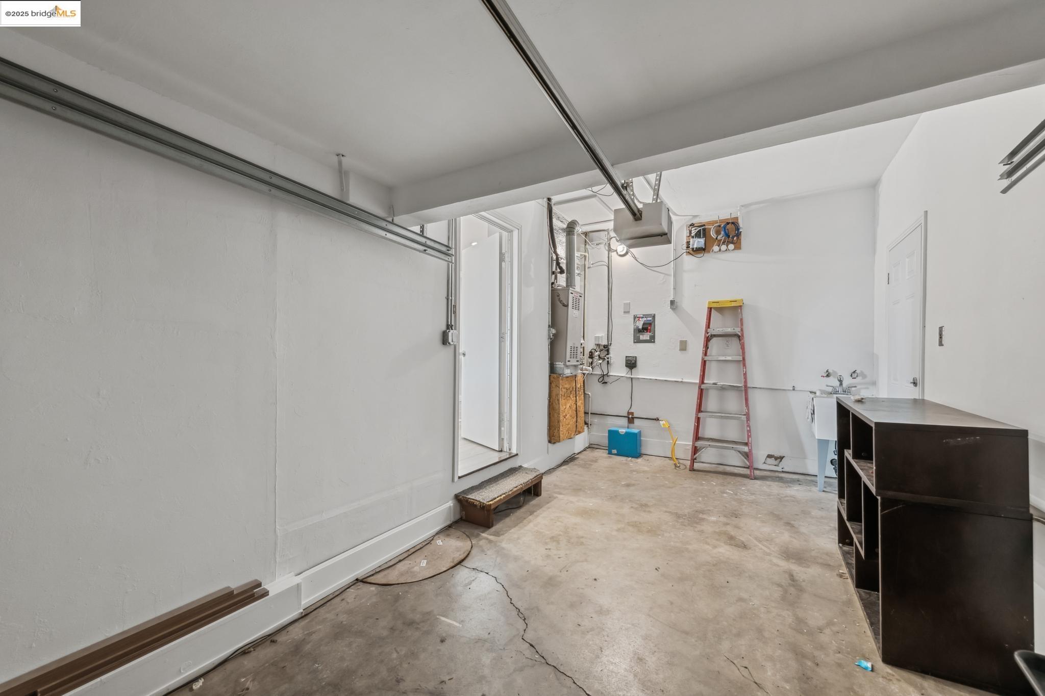 Detail Gallery Image 27 of 34 For 562 Culp Ave, Hayward,  CA 94544 - 3 Beds | 1 Baths