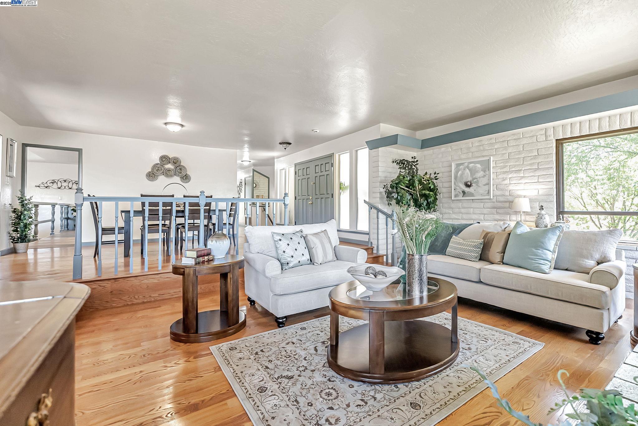 Detail Gallery Image 11 of 46 For 41660 Vargas Rd, Fremont,  CA 94539 - 4 Beds | 2/1 Baths