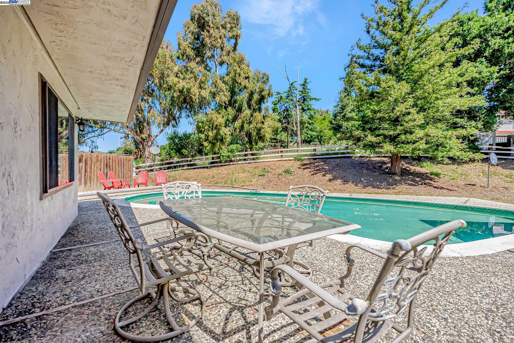 Detail Gallery Image 33 of 46 For 41660 Vargas Rd, Fremont,  CA 94539 - 4 Beds | 2/1 Baths