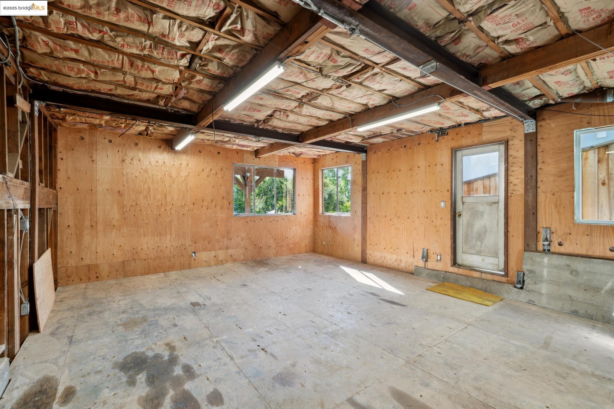 Detail Gallery Image 53 of 60 For 17781 Mayflower Dr, Castro Valley,  CA 94546 - 3 Beds | 2/1 Baths