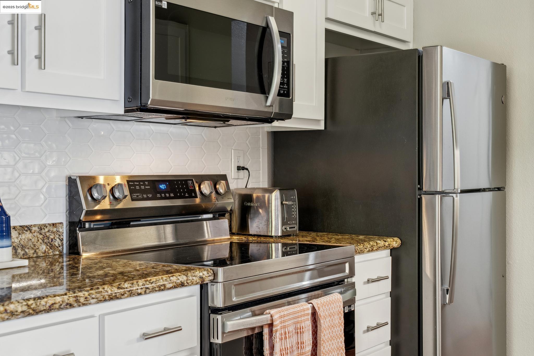 Photo #11: 41097783 Listing: Photo #11