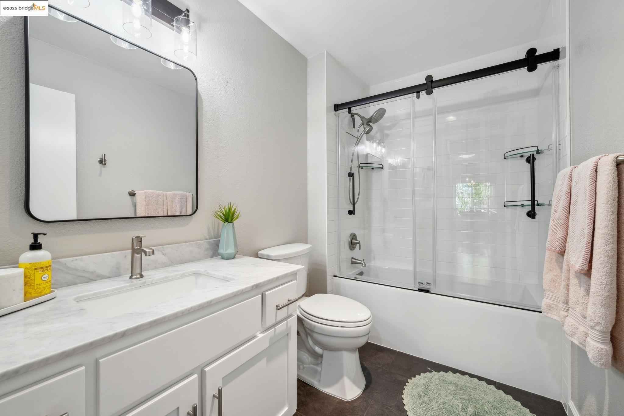 Photo #17: 41097783 Listing: Photo #17