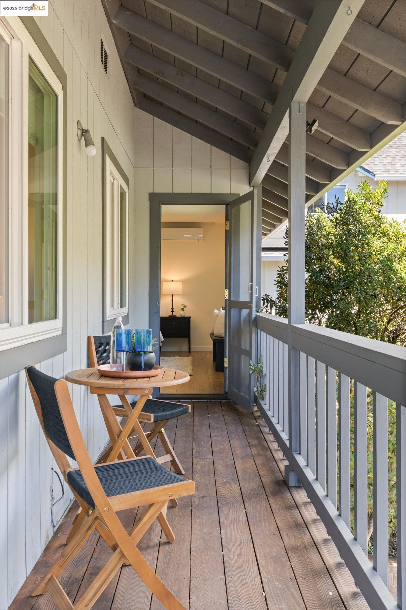 Detail Gallery Image 34 of 60 For 6259 Leona St, Oakland,  CA 94605 - 4 Beds | 2/2 Baths