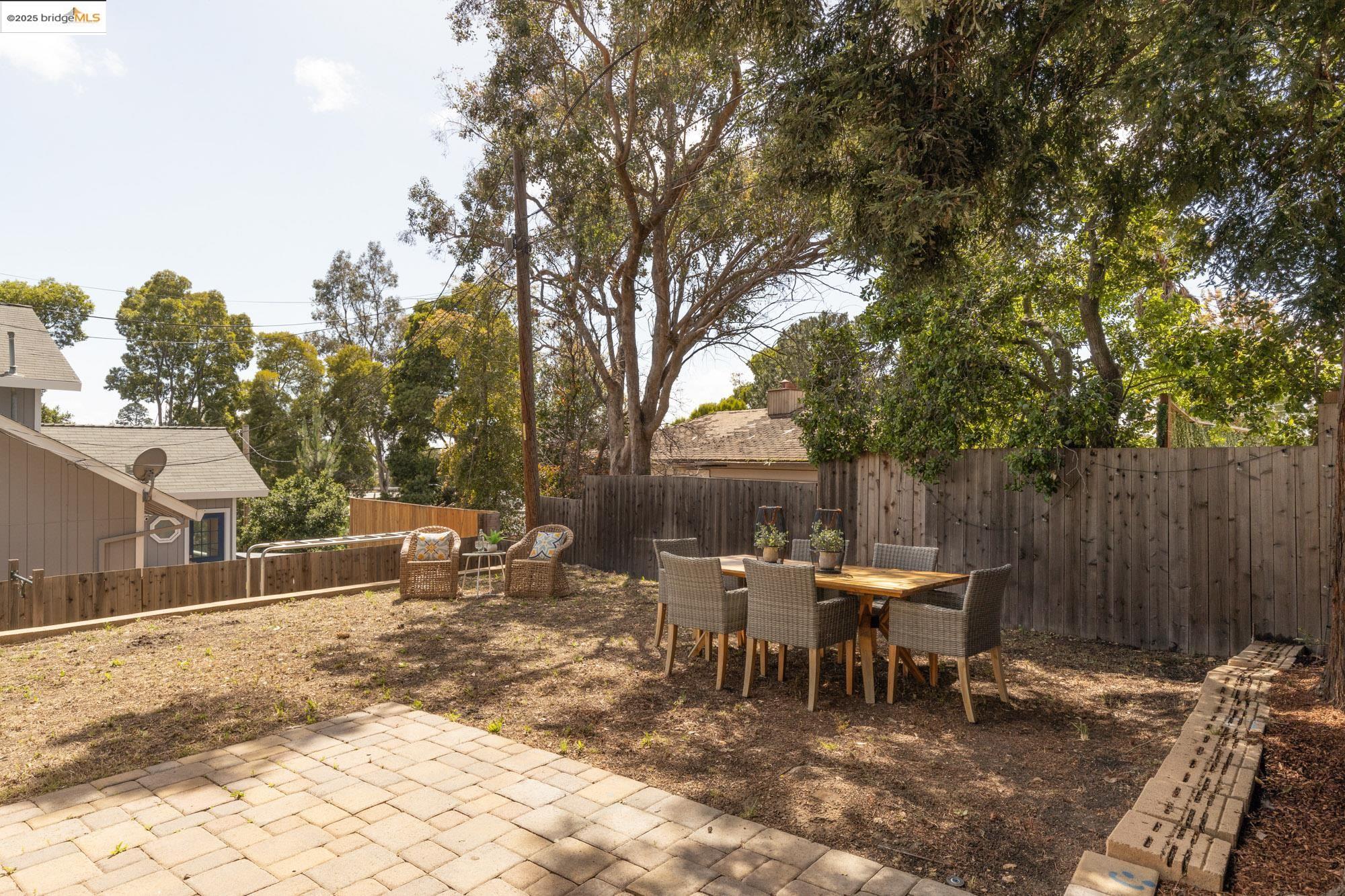 Detail Gallery Image 48 of 60 For 6259 Leona St, Oakland,  CA 94605 - 4 Beds | 2/2 Baths