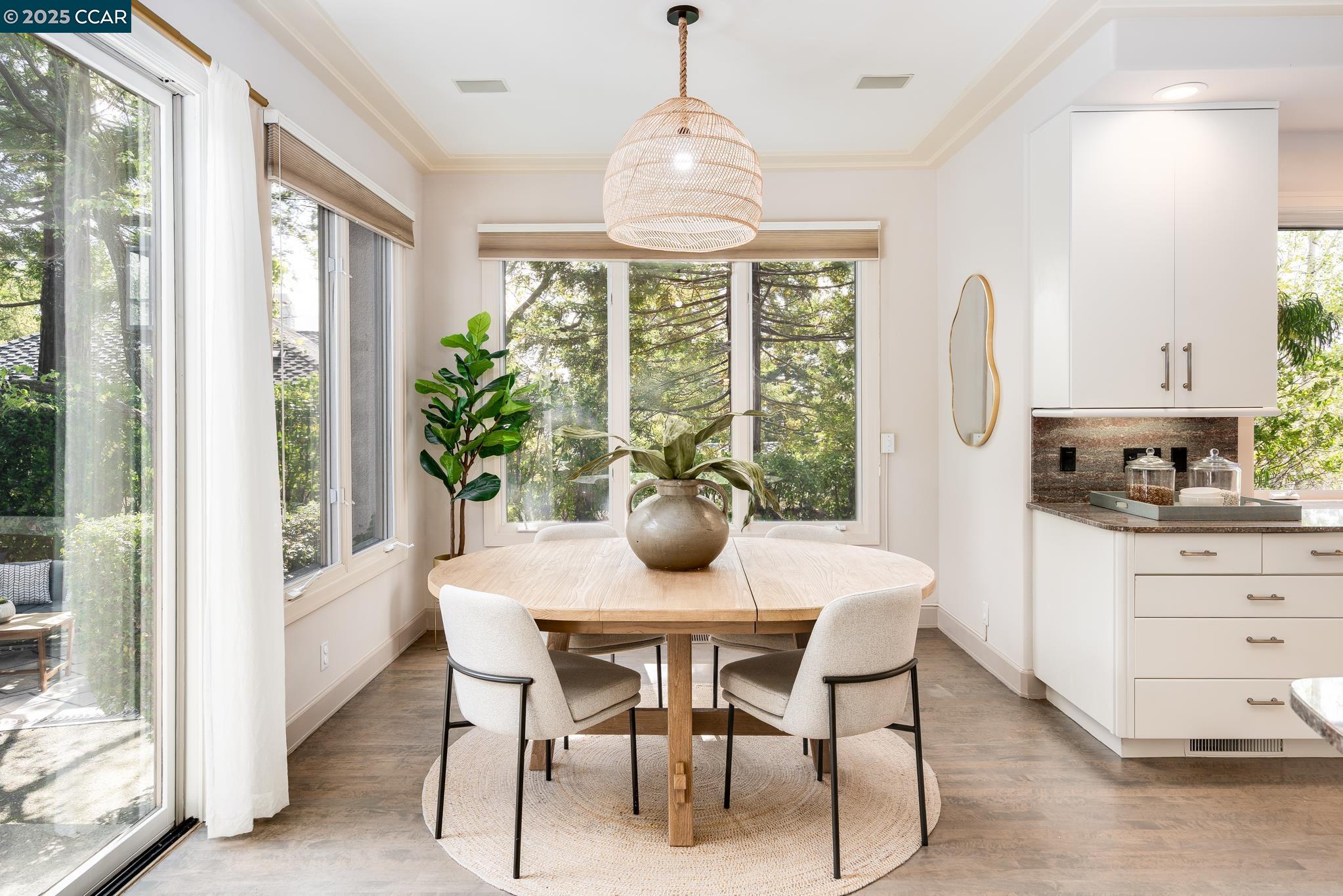 Detail Gallery Image 19 of 46 For 3070 Stonegate Dr, Alamo,  CA 94507 - 4 Beds | 4/1 Baths