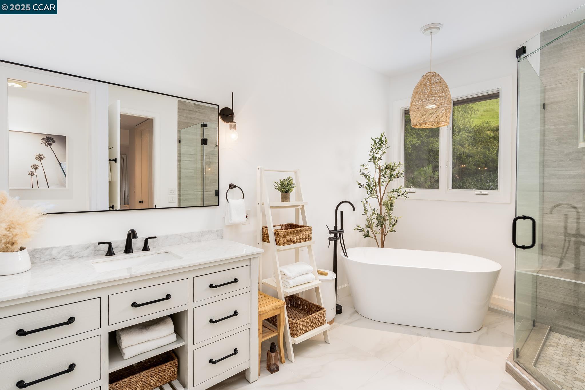 Detail Gallery Image 35 of 46 For 3070 Stonegate Dr, Alamo,  CA 94507 - 4 Beds | 4/1 Baths