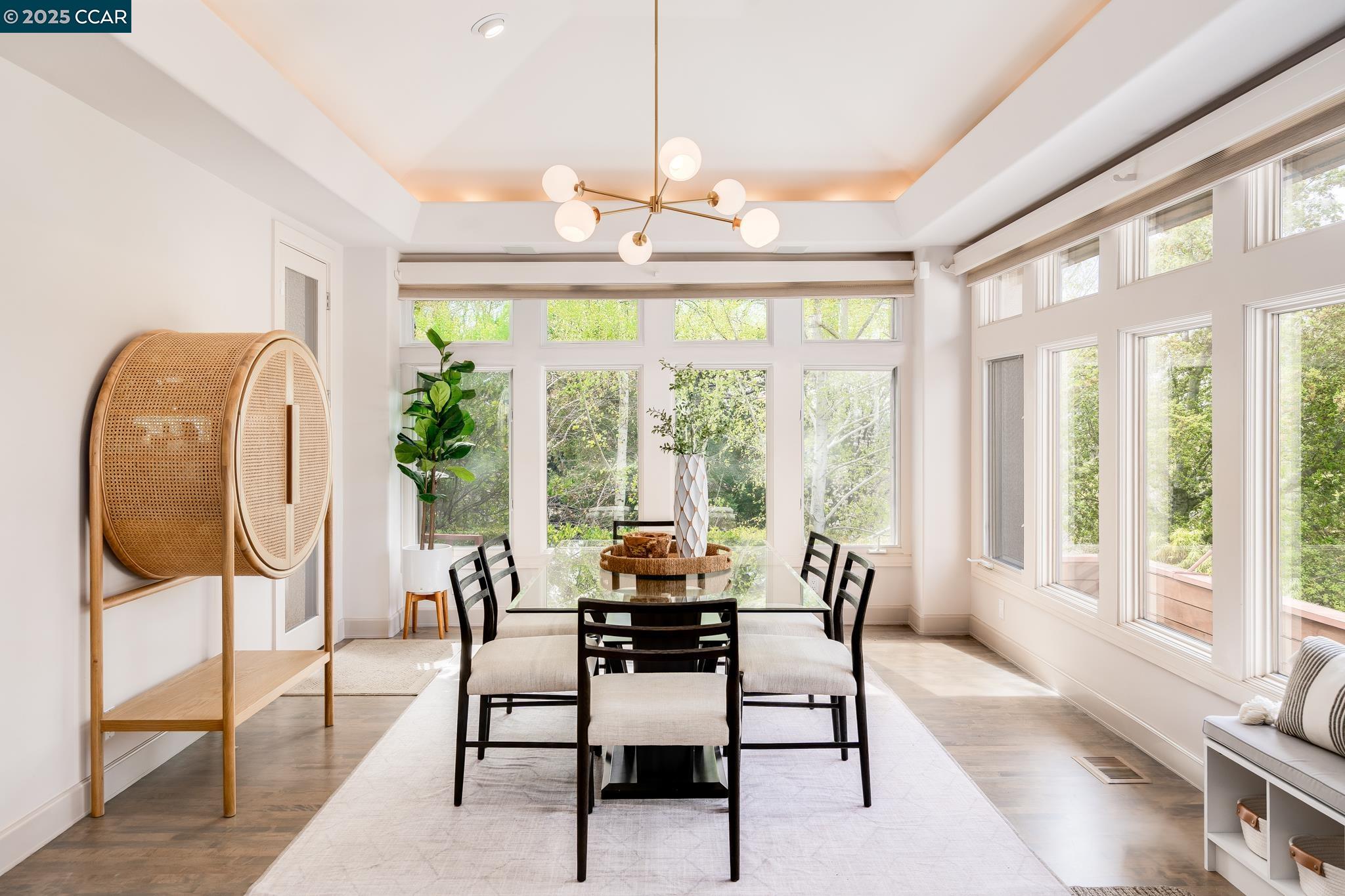 Detail Gallery Image 9 of 46 For 3070 Stonegate Dr, Alamo,  CA 94507 - 4 Beds | 4/1 Baths