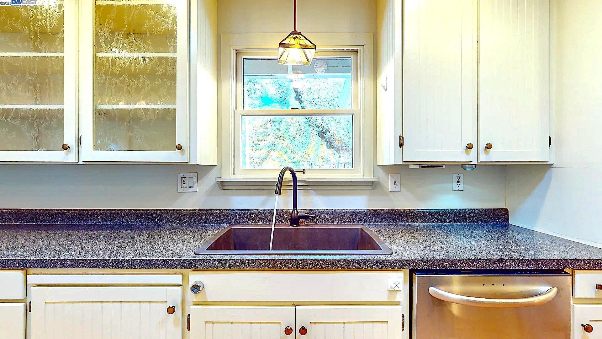Detail Gallery Image 21 of 60 For 23357 Middle Camp Rd, Twain Harte,  CA 95383 - 3 Beds | 3 Baths