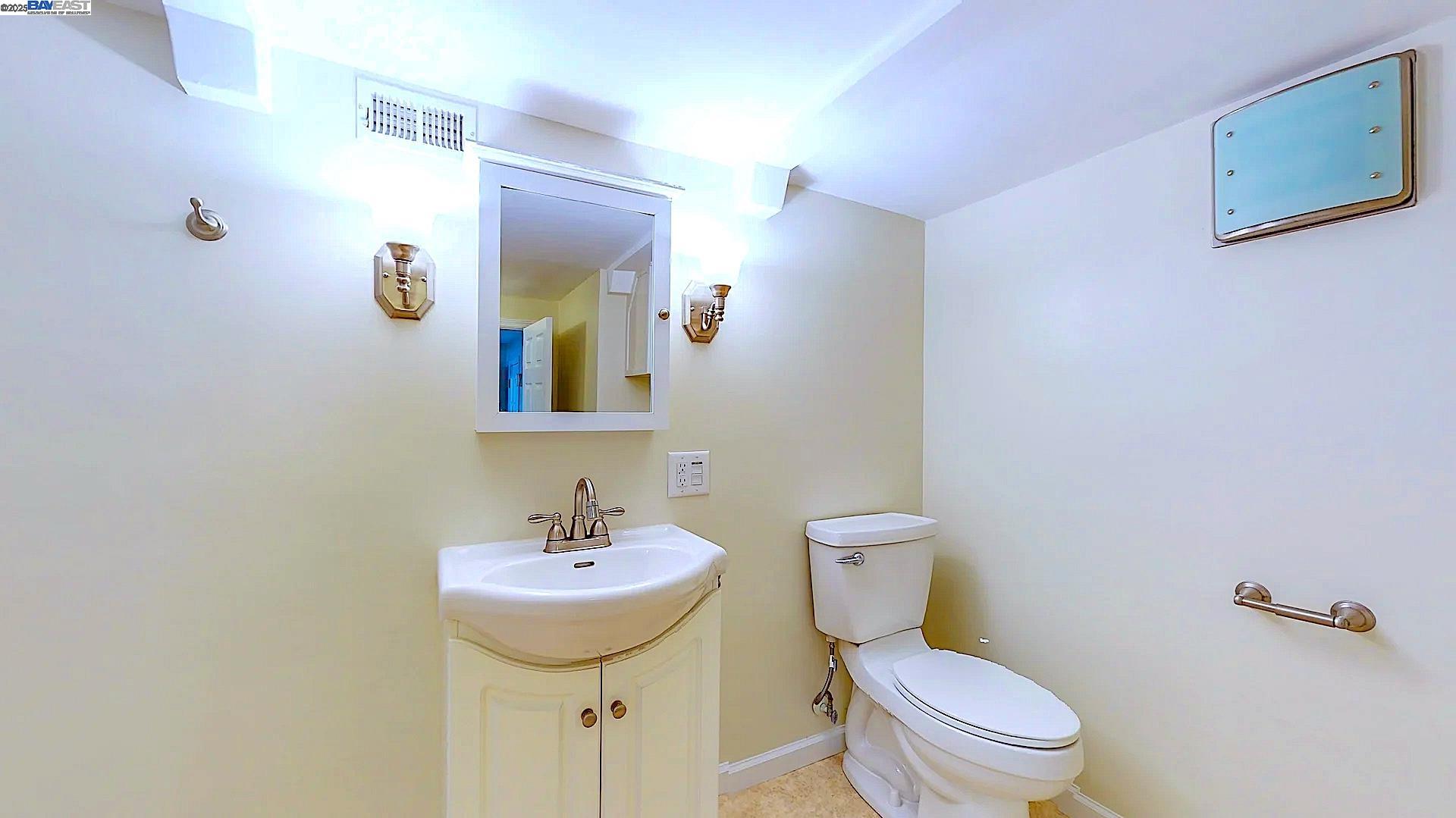 Detail Gallery Image 41 of 60 For 23357 Middle Camp Rd, Twain Harte,  CA 95383 - 3 Beds | 3 Baths