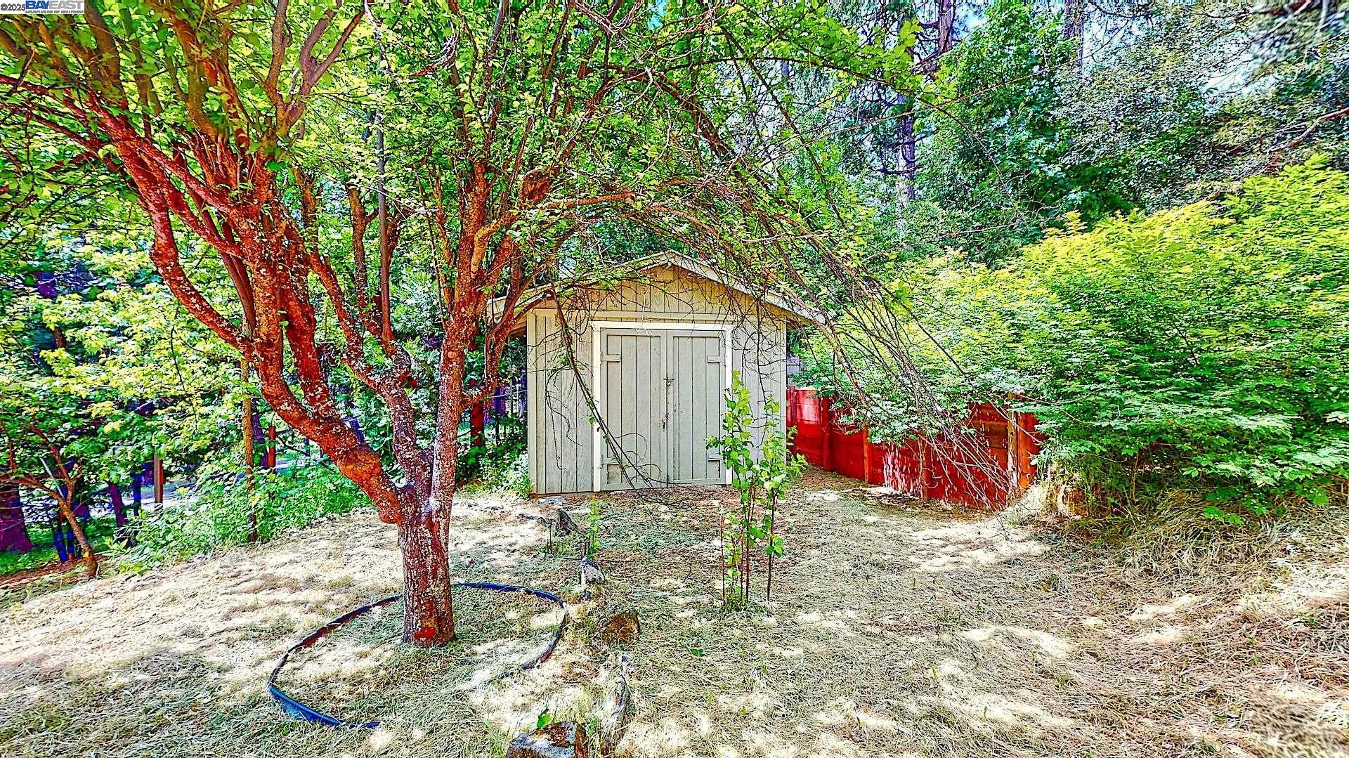 Detail Gallery Image 53 of 60 For 23357 Middle Camp Rd, Twain Harte,  CA 95383 - 3 Beds | 3 Baths