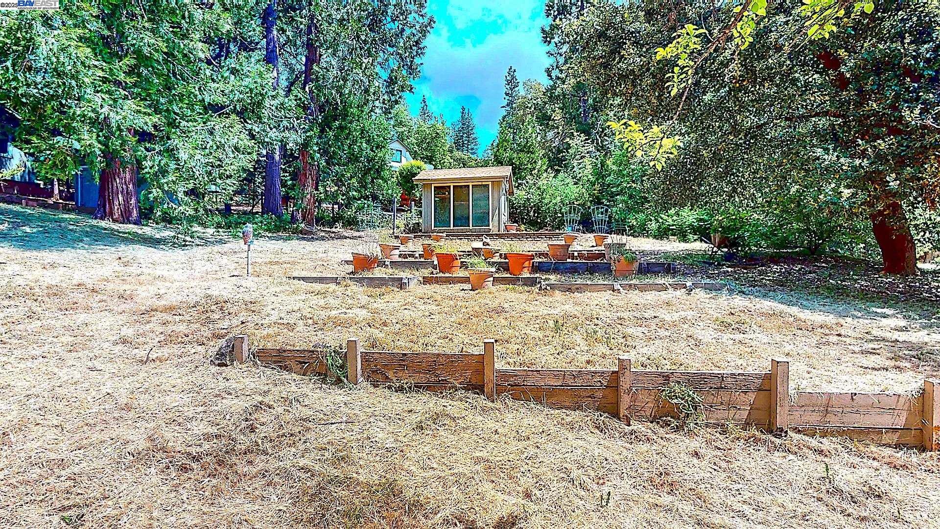 Detail Gallery Image 54 of 60 For 23357 Middle Camp Rd, Twain Harte,  CA 95383 - 3 Beds | 3 Baths