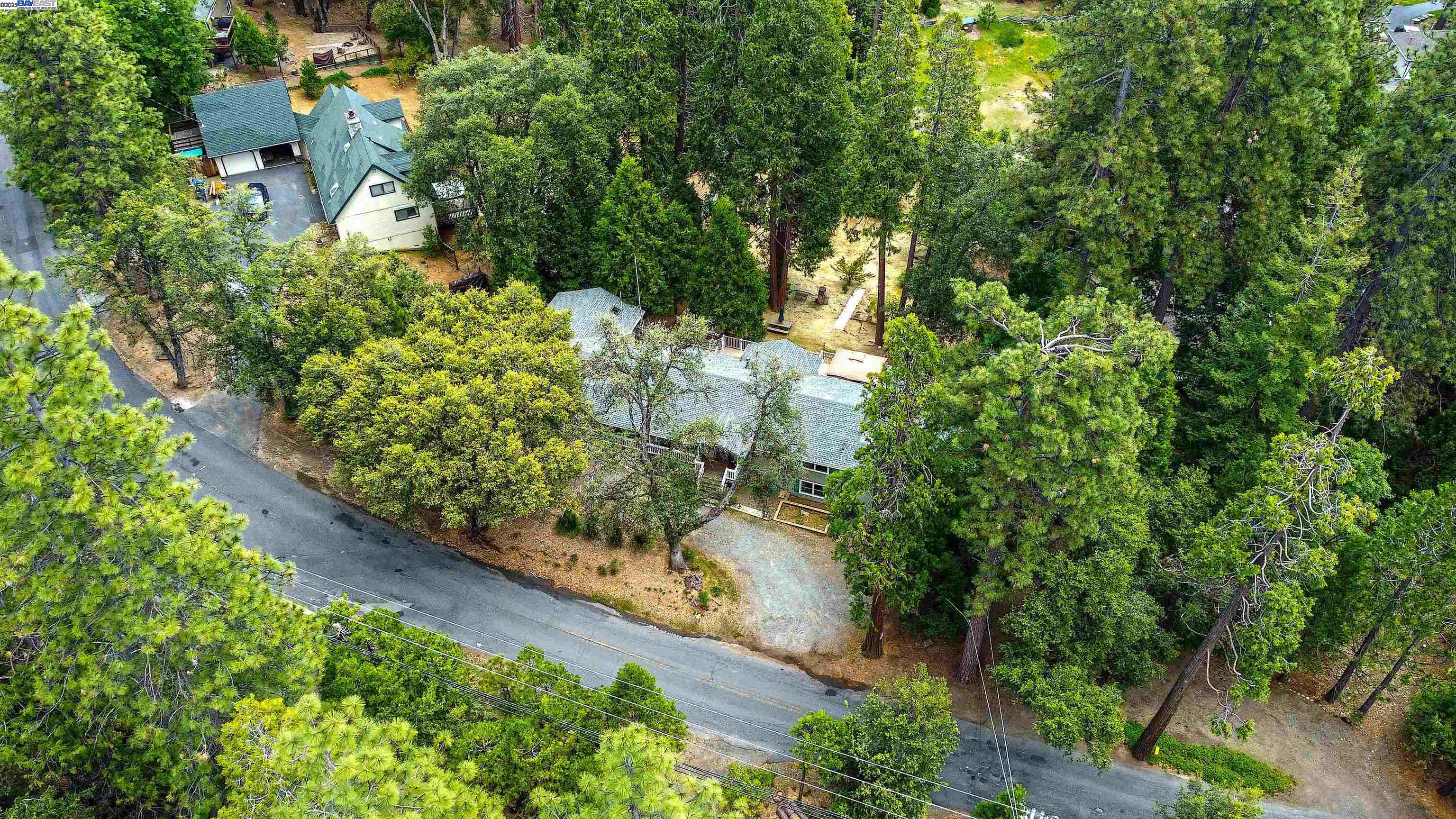 Detail Gallery Image 58 of 60 For 23357 Middle Camp Rd, Twain Harte,  CA 95383 - 3 Beds | 3 Baths