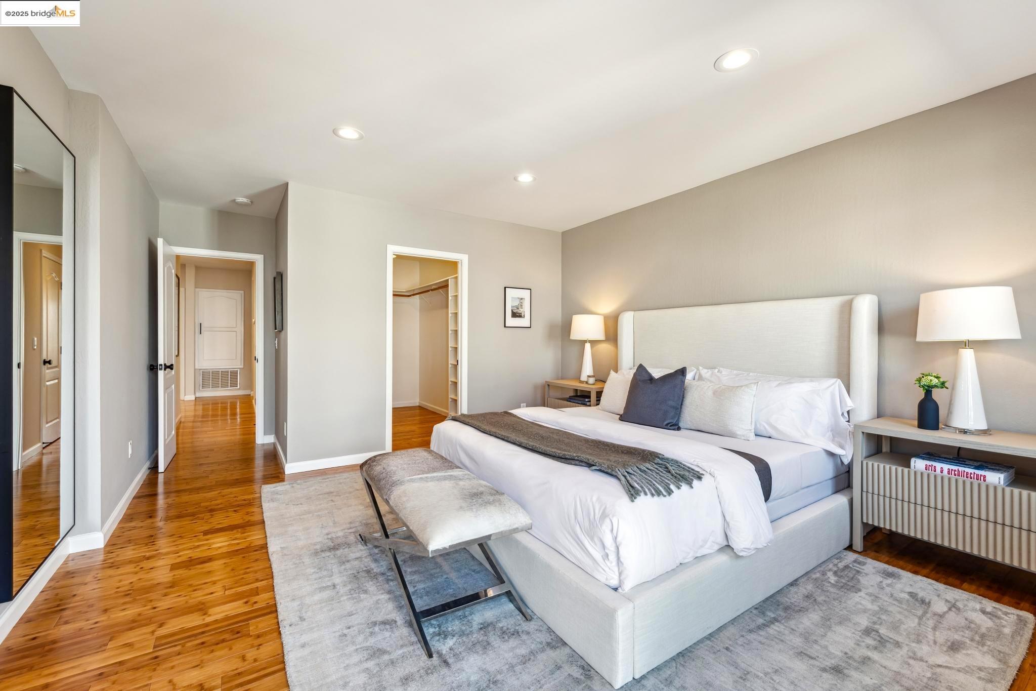 Detail Gallery Image 31 of 46 For 3000 California St, Oakland,  CA 94602 - 3 Beds | 2 Baths