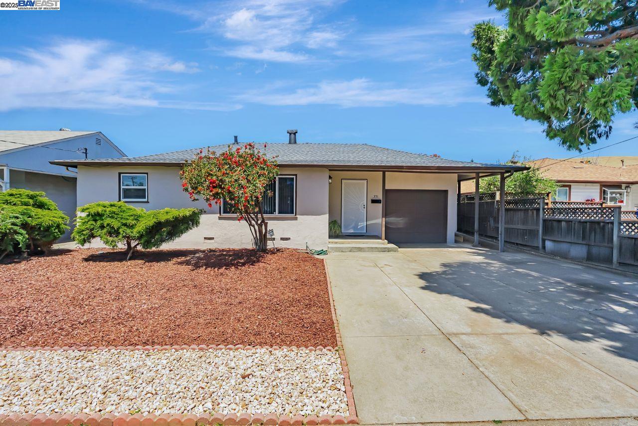 Detail Gallery Image 3 of 34 For 351 Lexington Ave, Hayward,  CA 94544 - 3 Beds | 1 Baths